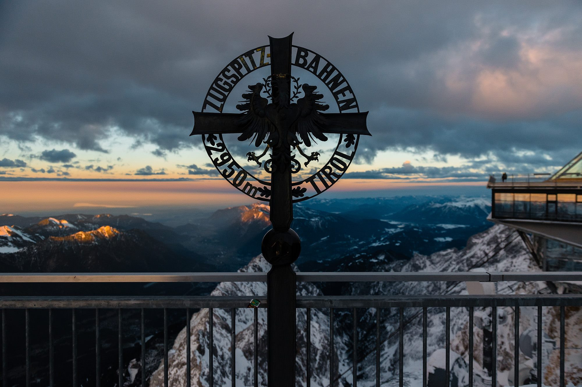 Neuschwanstein I Highline179 I Zugspitze