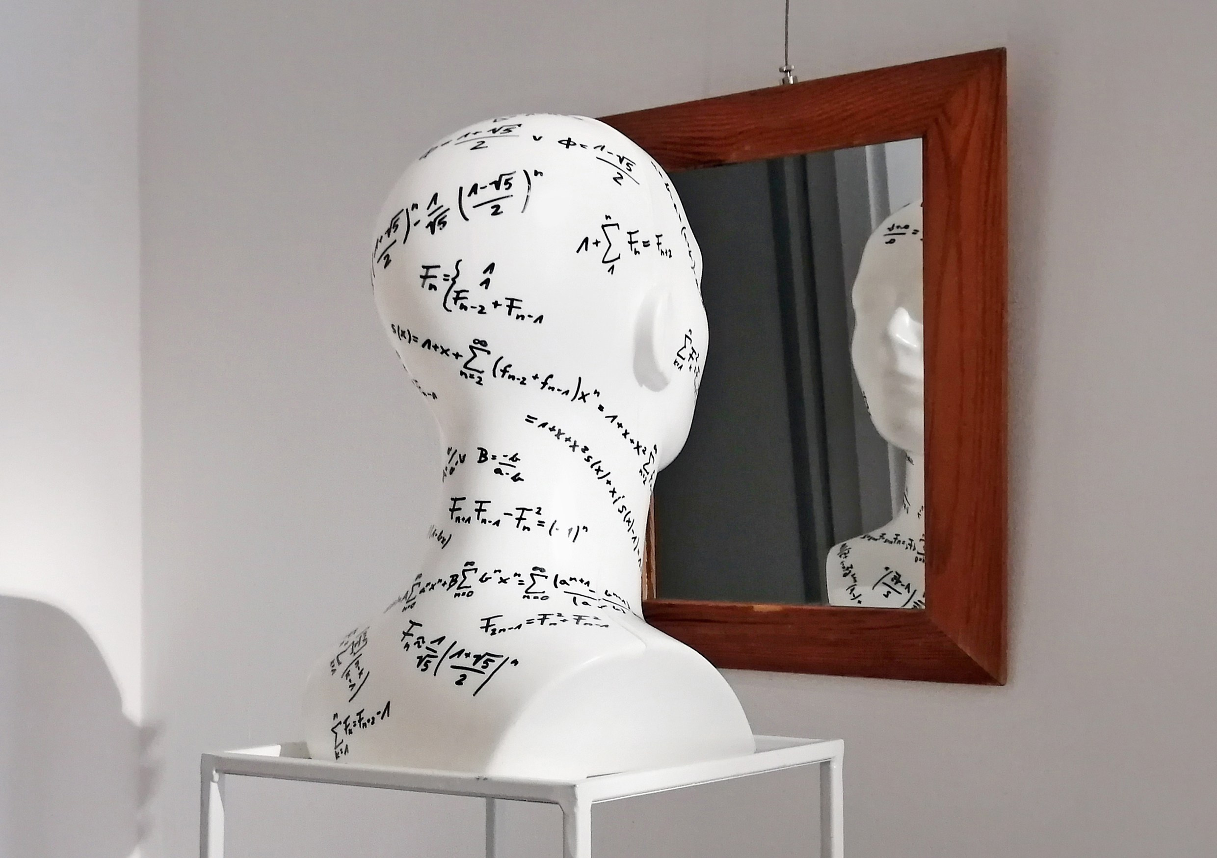 Apperception. Halina Marduła, visual artist, lives and works in Wrocław (Poland)