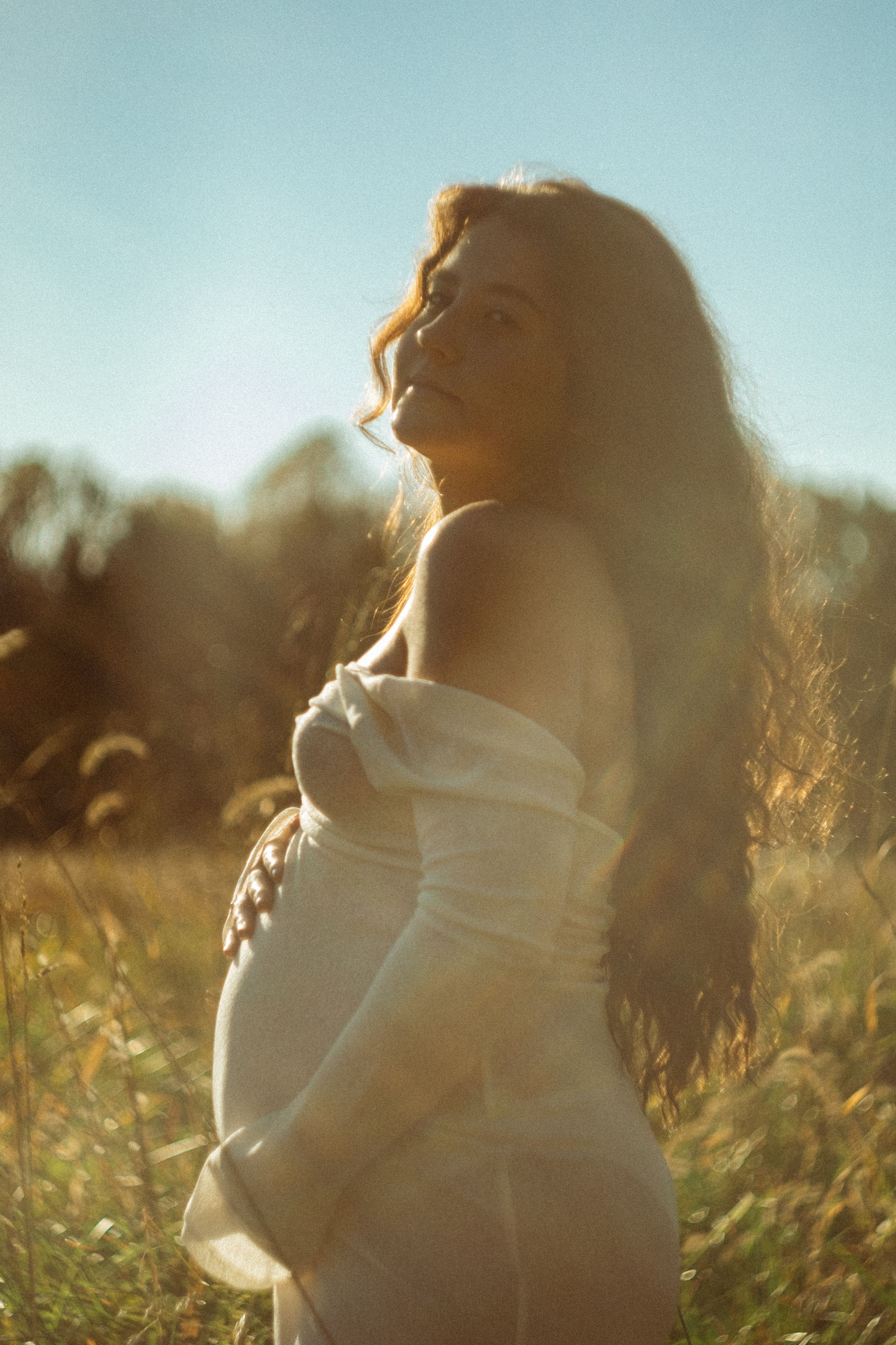 Dreamy maternity session Richmond, Virginia. Family Photographer Anna Dobrovolskaia | Richmond, VA