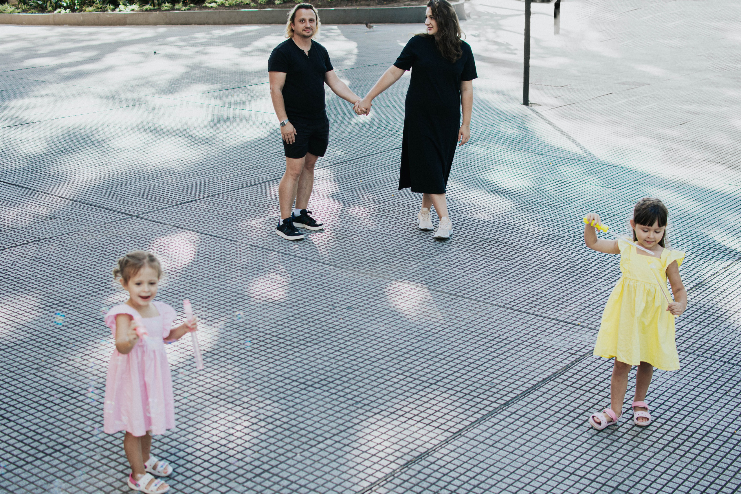 Announcement for the Vera’s family. Photographer @elmirkami in the city of Buenos Aires