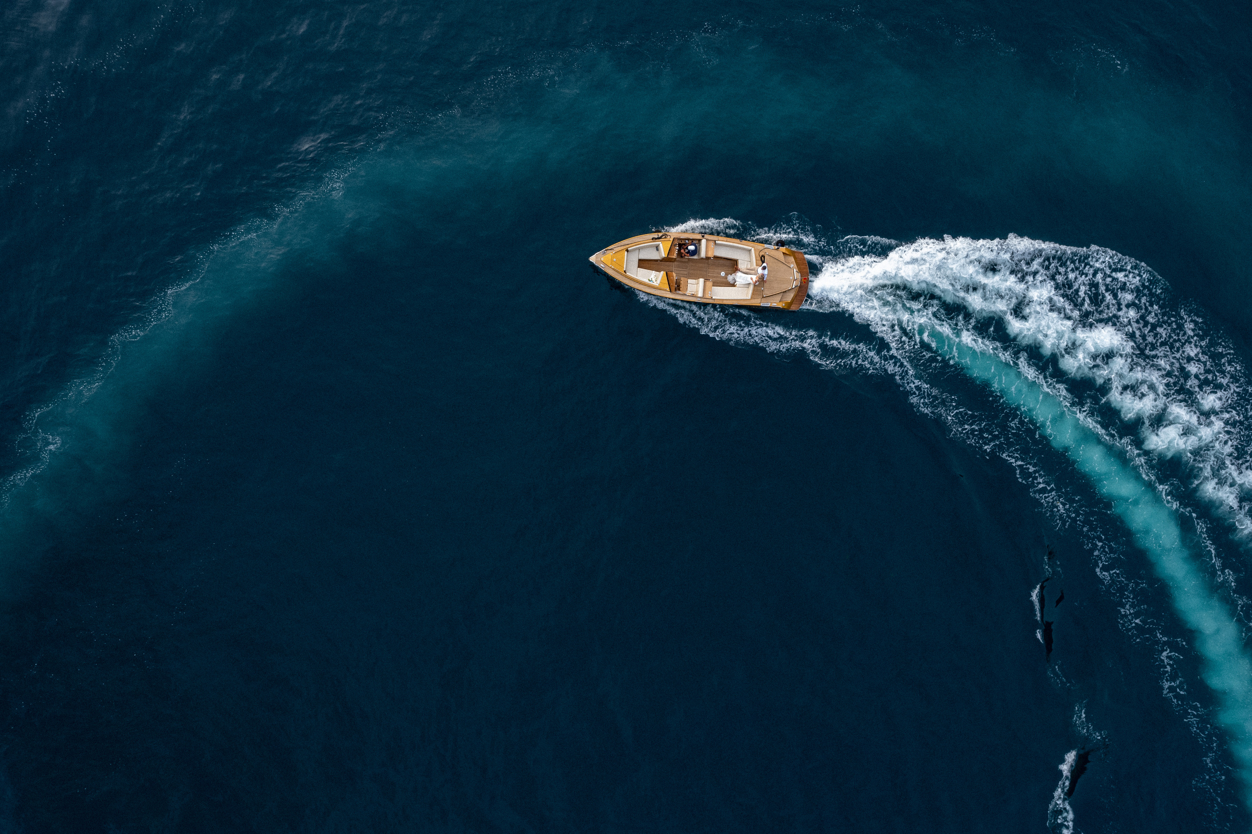 Huur een boot voor fotoshoots in Montenegro