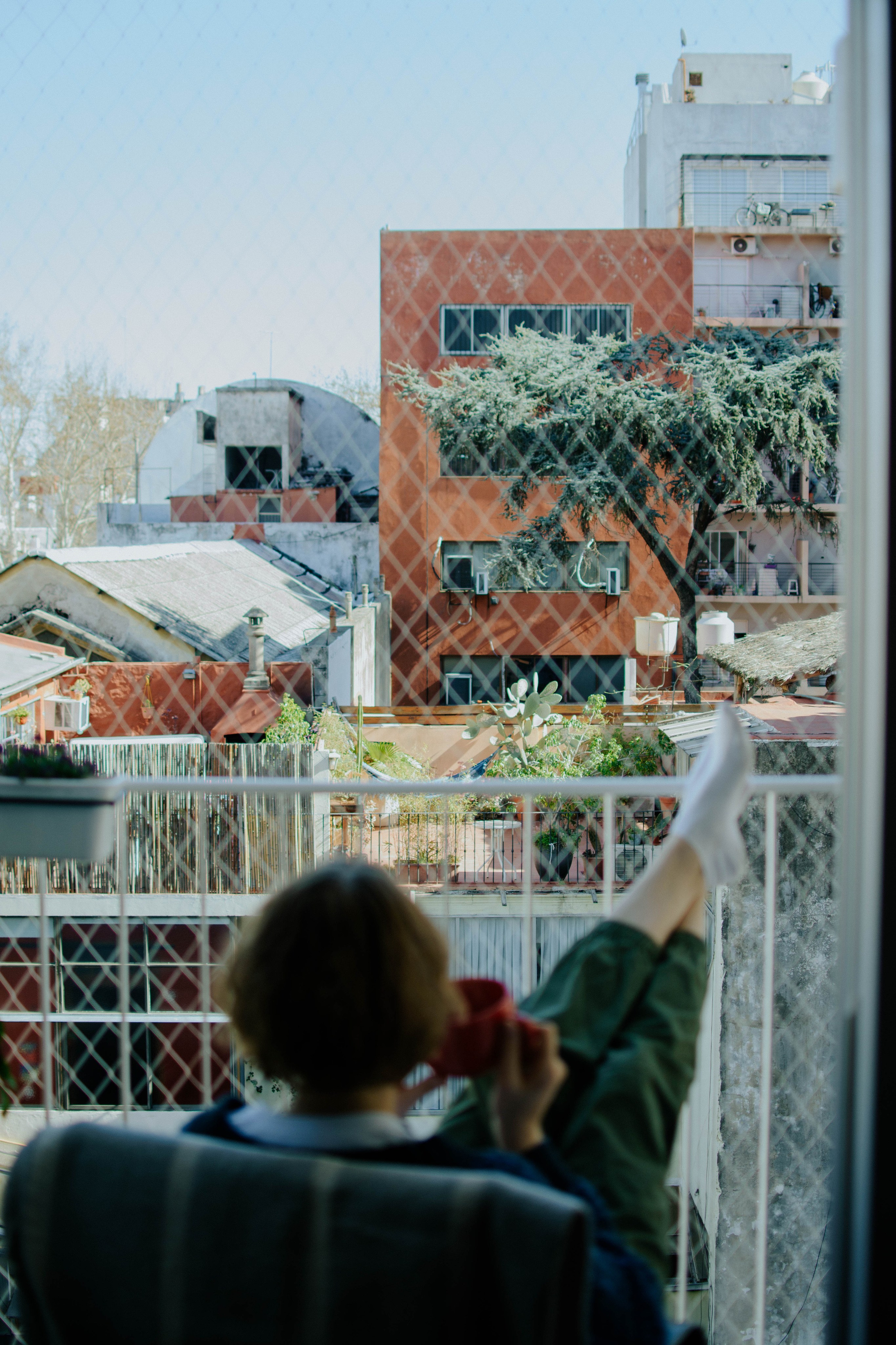 Nice to meet you, Eugenia. Photographer @elmirkami in the city of Buenos Aires