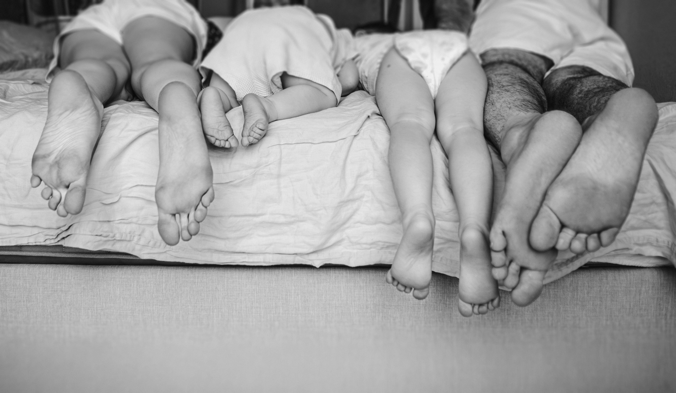 Exemples de séances photo bébé & famille à Toulouse — Evolution. Evolution — projet photo du premier an de bébé à Toulouse