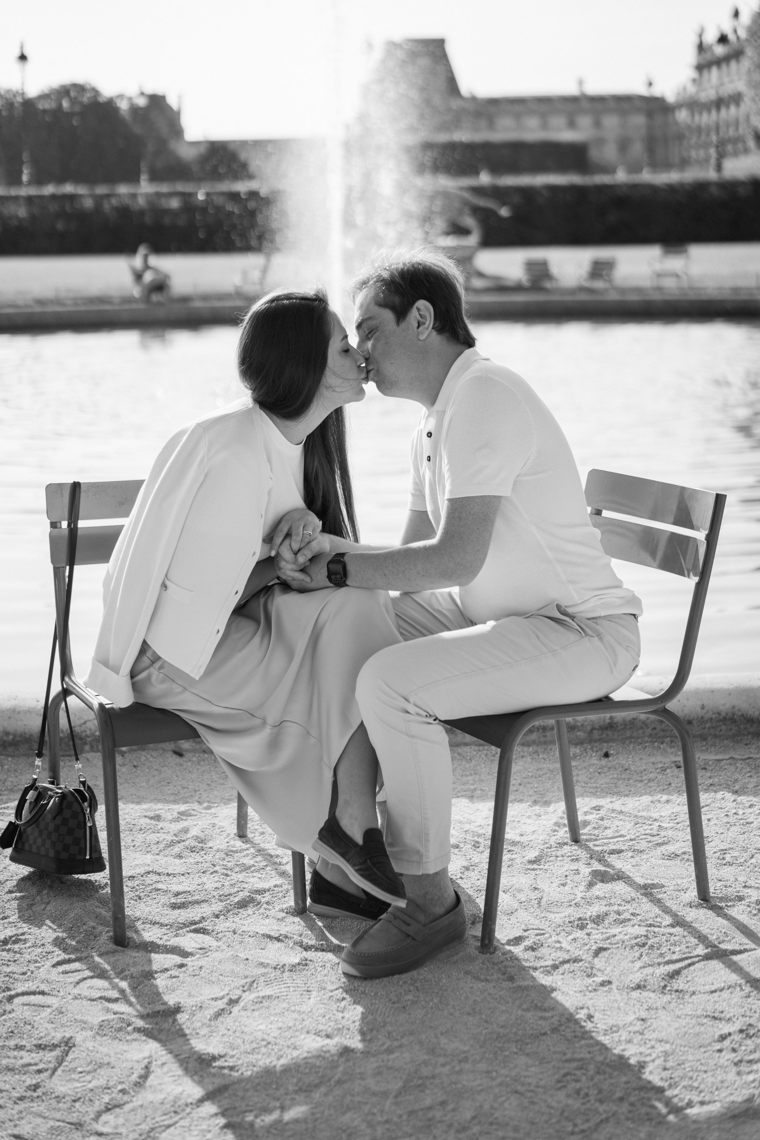 парная фотосессия в Париже, сады Тюильри