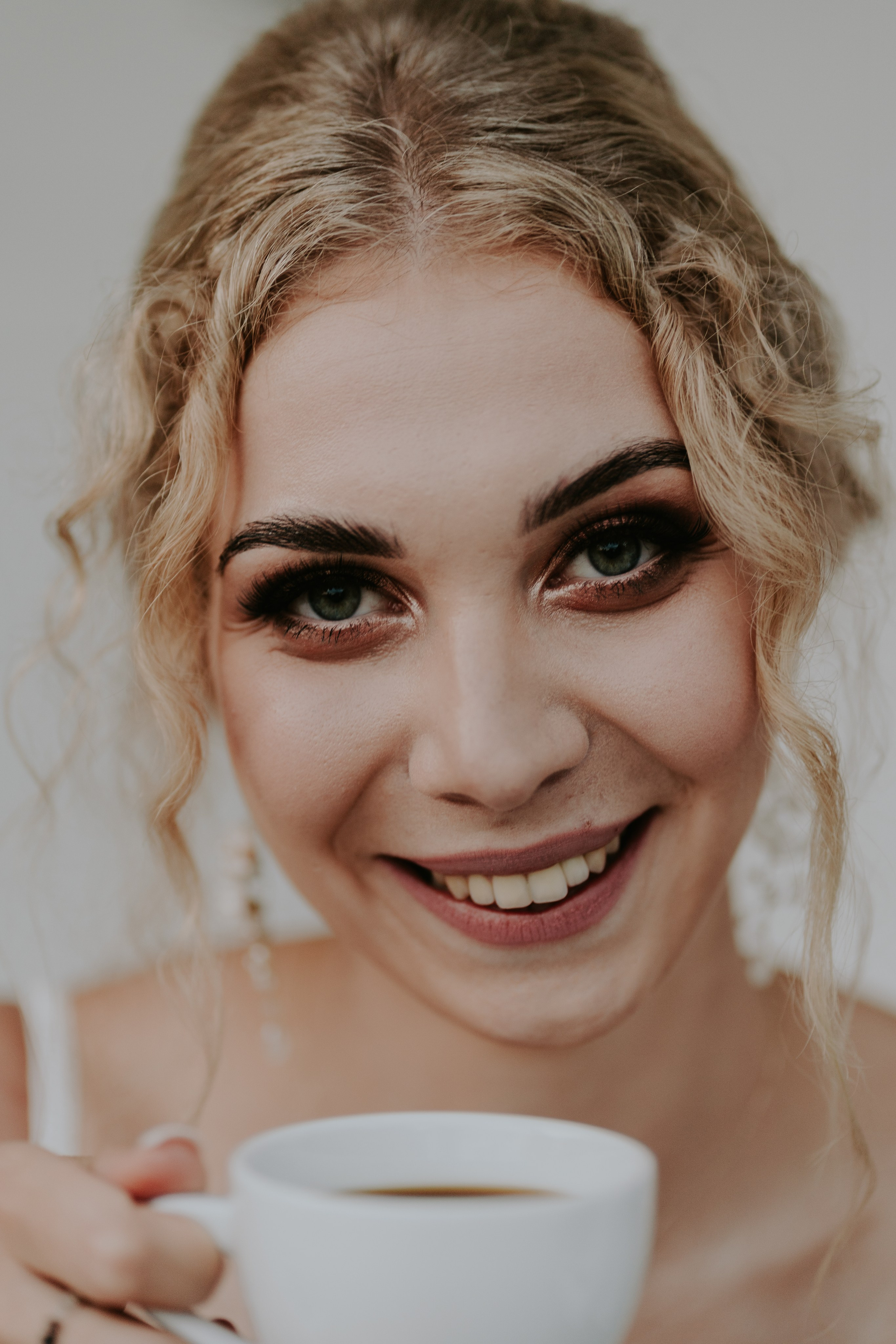 Dwór Wierzbno: plenerowy ślub pod wierzbą. Karkowskafoto - fotografia miłości