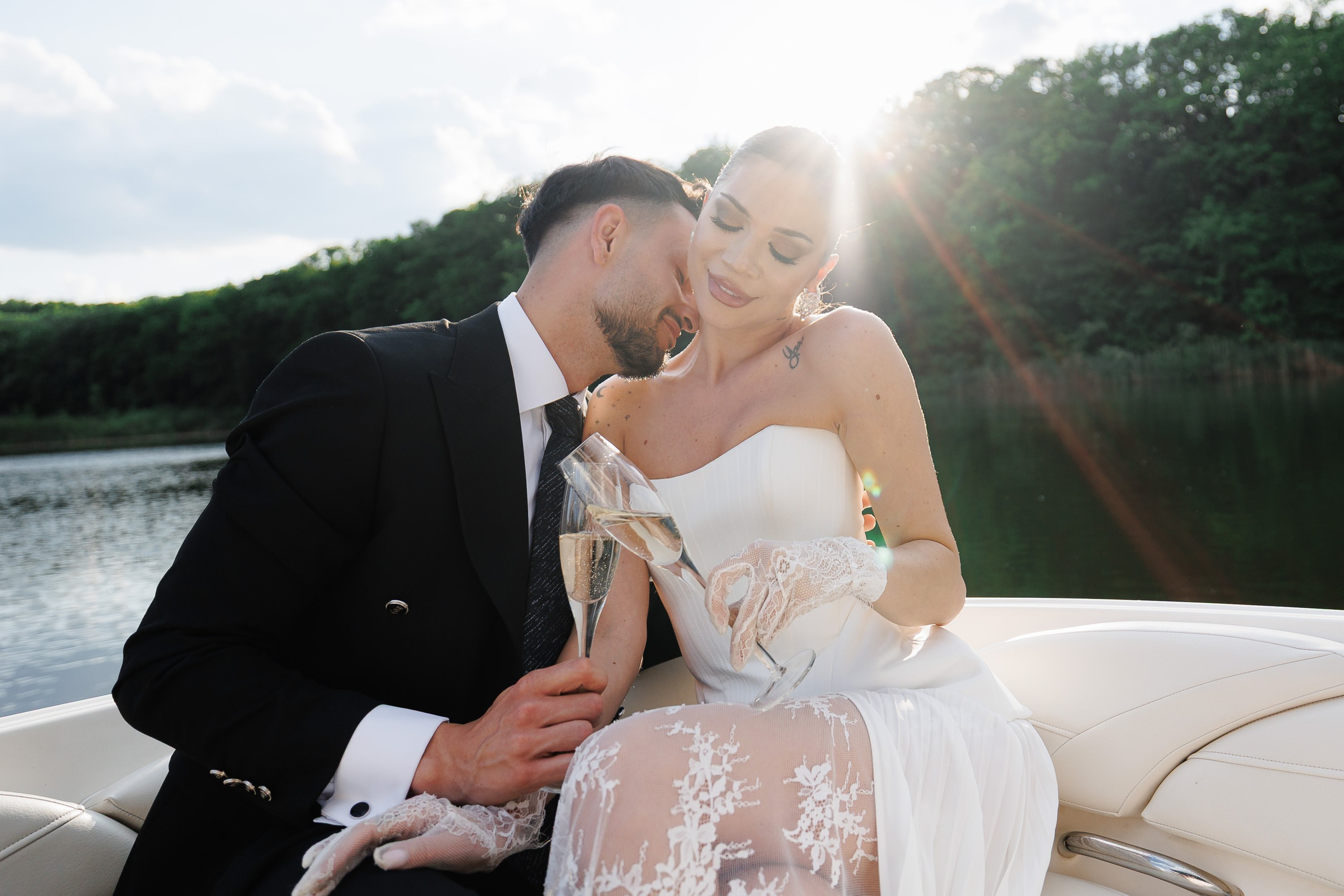 Fotograf nunta Bucuresti – Heaven by the Lake, Snagov | Fotografii elegante, editate natural. Fotograf nunta Bucuresti - Manu Ivanciu