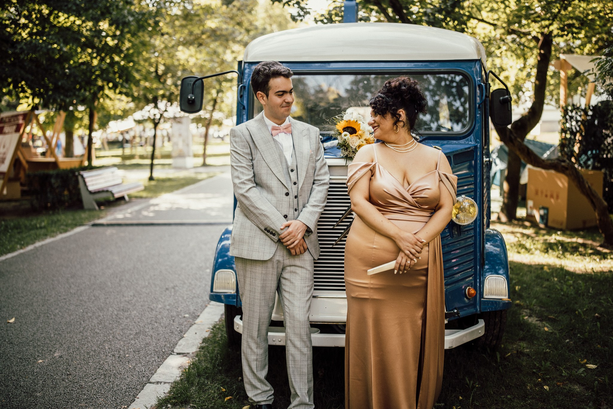 Fotograf cununie civilia, foisorul din Parcul Central din Cluj-Napoca. Horatiu Fat: Fotograf si Videograf Profesionist Nunta Cluj-Napoca