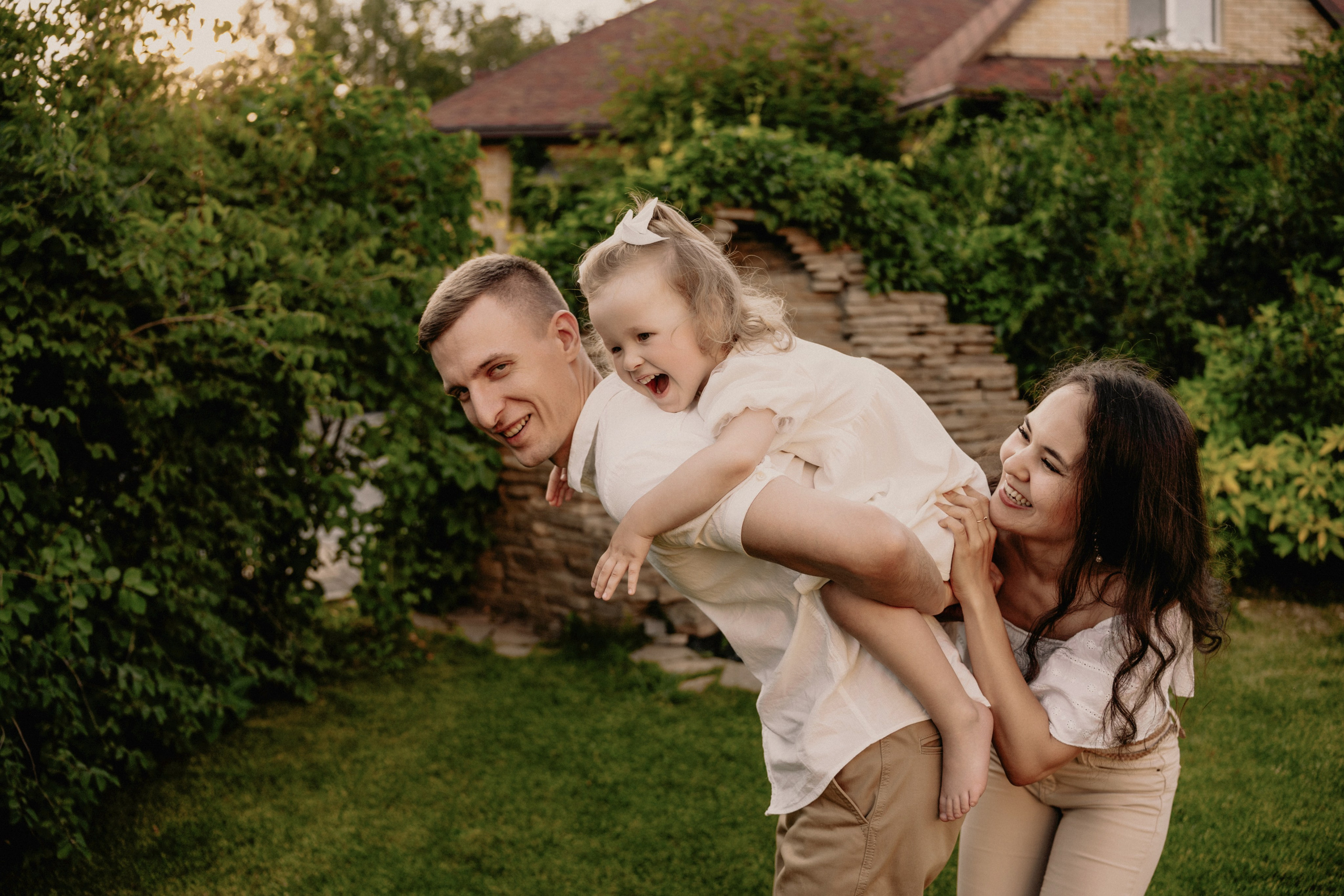 Fall Family Photoshoot – Warm Colors & Cozy Moments. Alisa Tant — Family and newborn photographer Bucks County, Montgomery county, Philadelphia, NJ