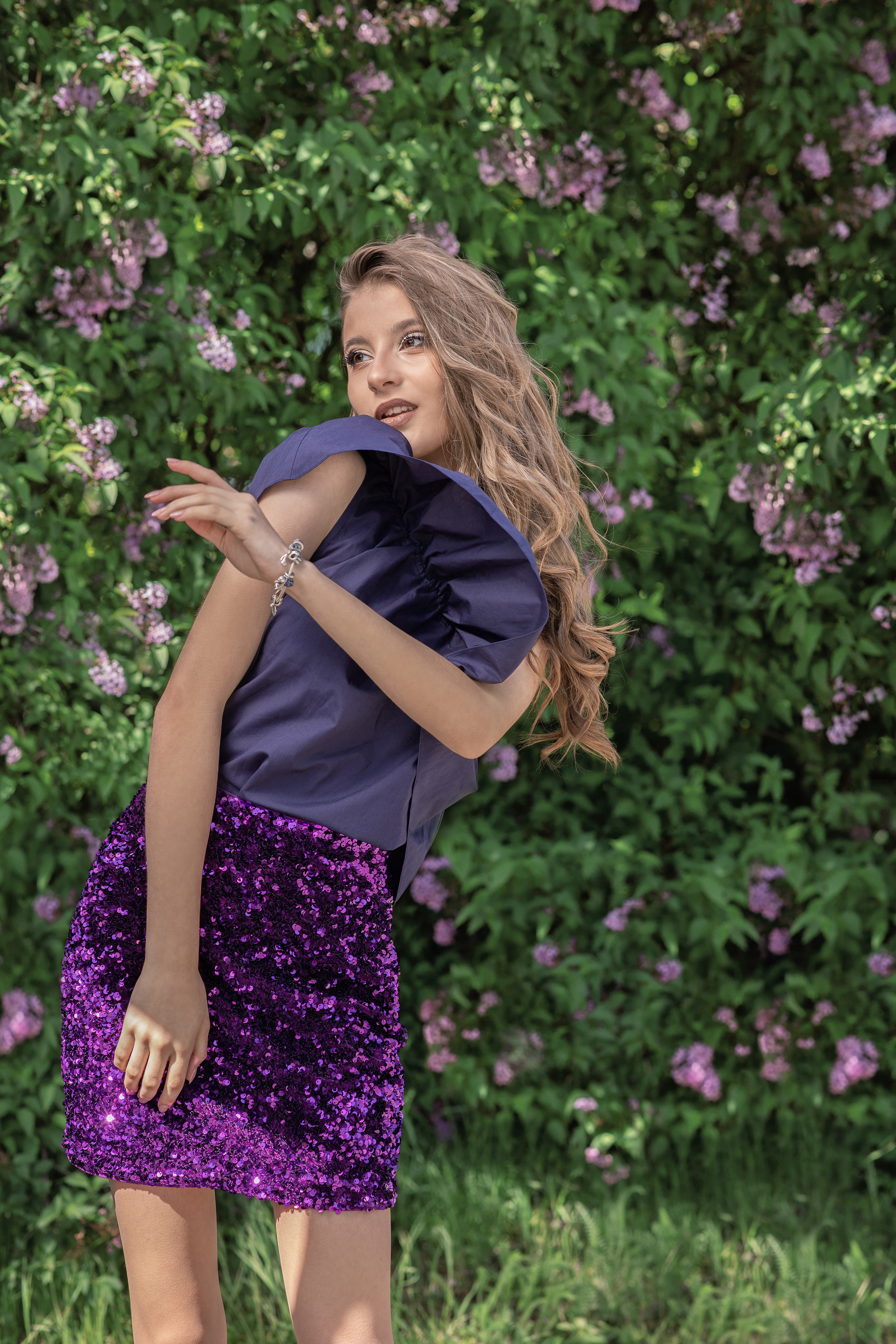 Portrait - Lilac mood