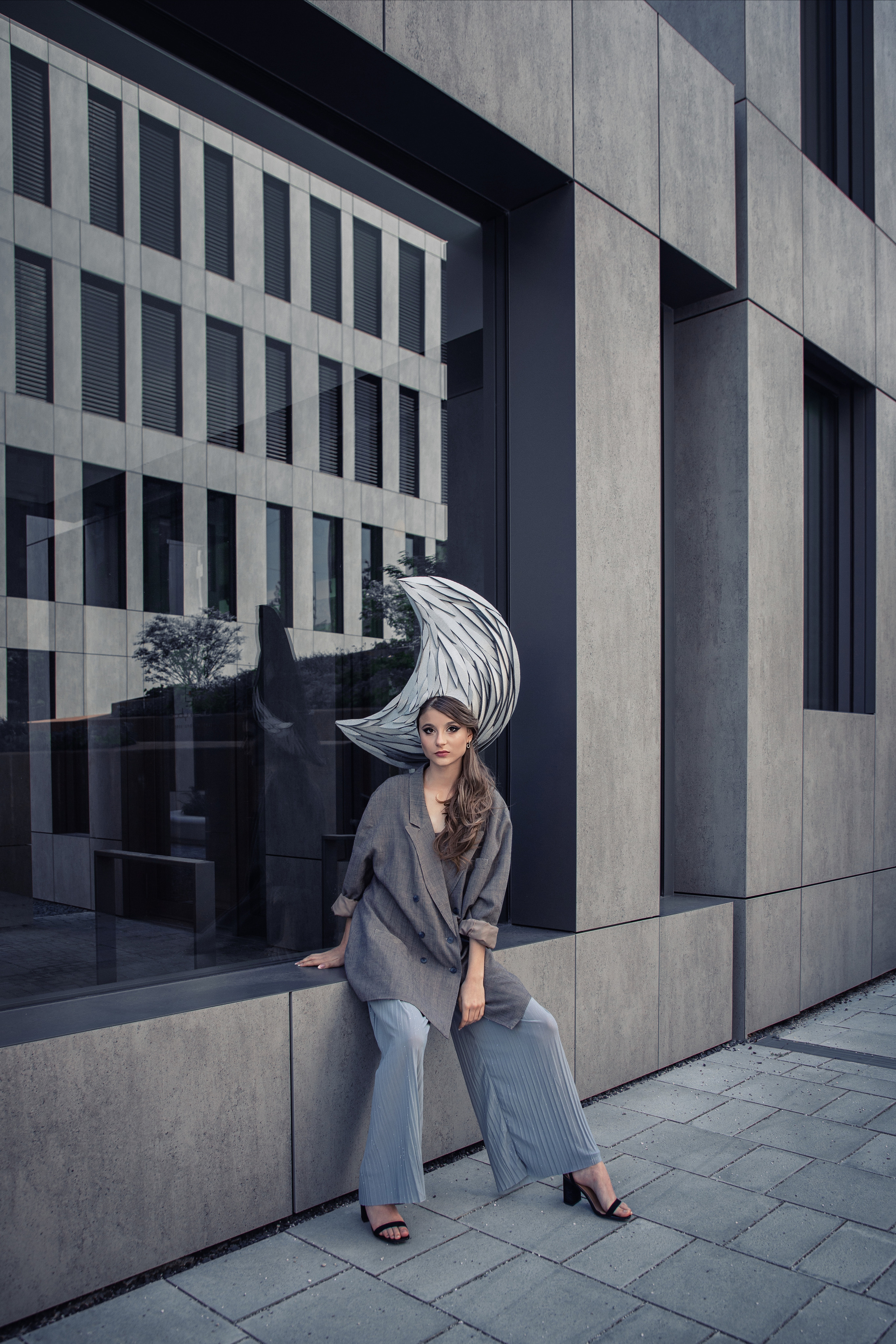 Fashiones in München - Midday moonlight
