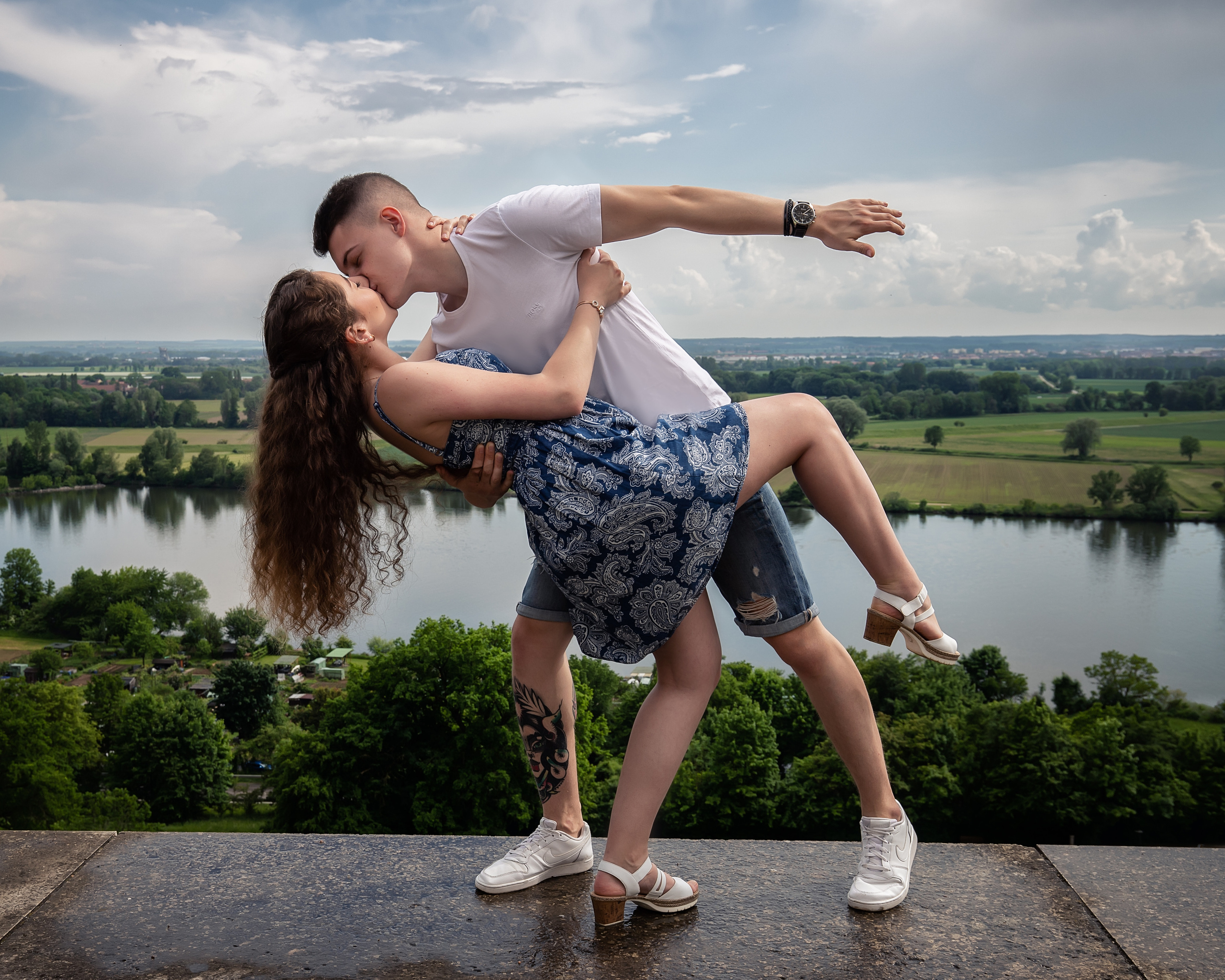 Paar Fotoshooting - Summer Walk