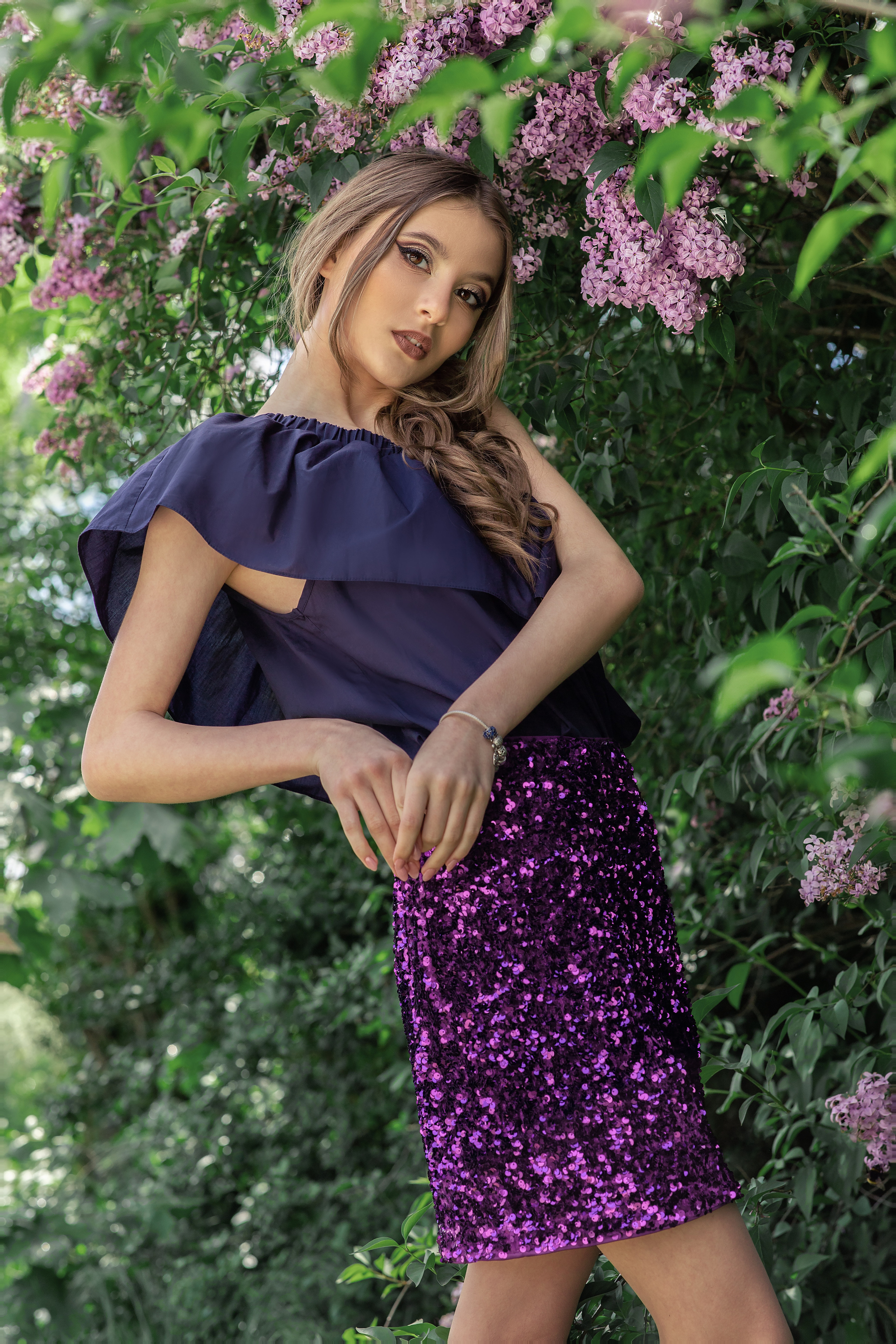 Portrait - Lilac mood