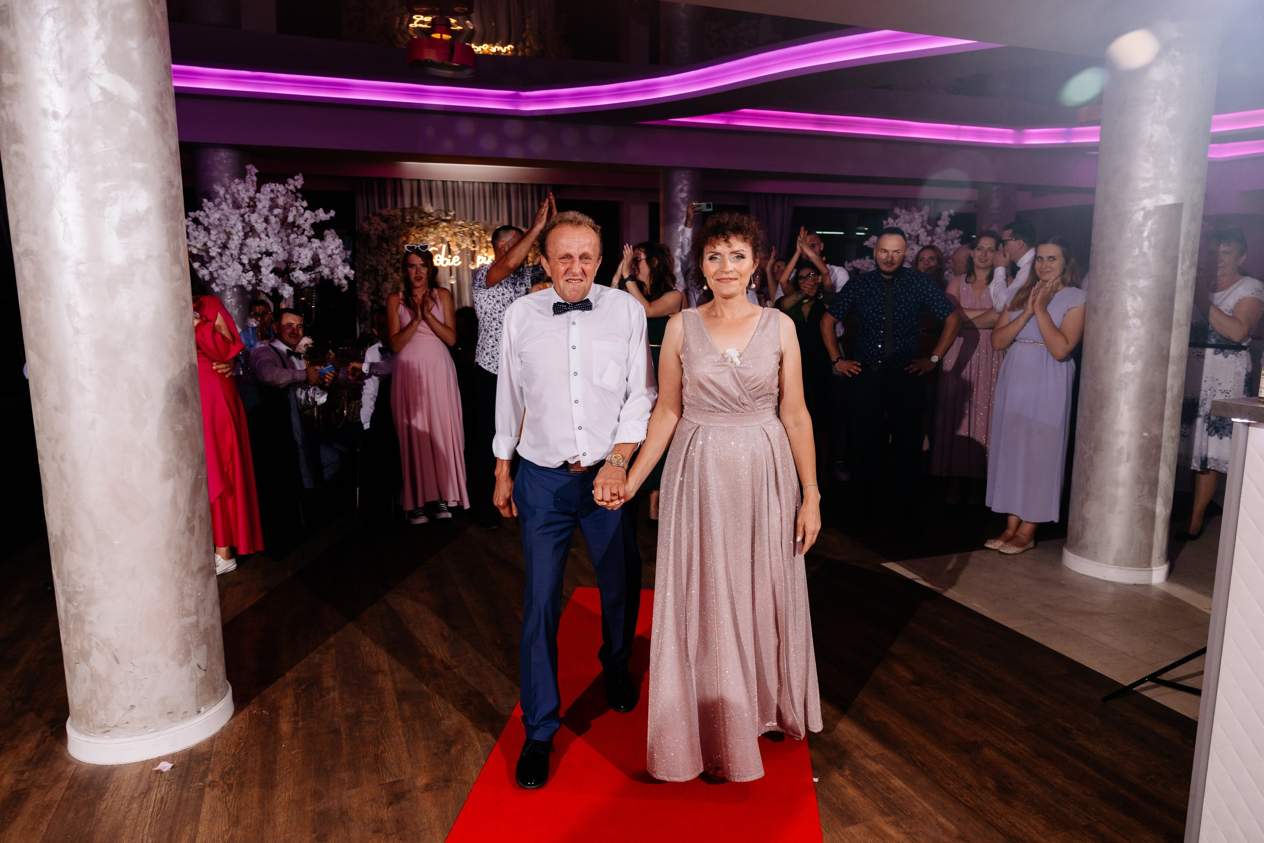Patrycja ♡ Wojtek. Fotograf Ślubny Warszawa - Sesje Biznesowe Rodzinne Eventy
