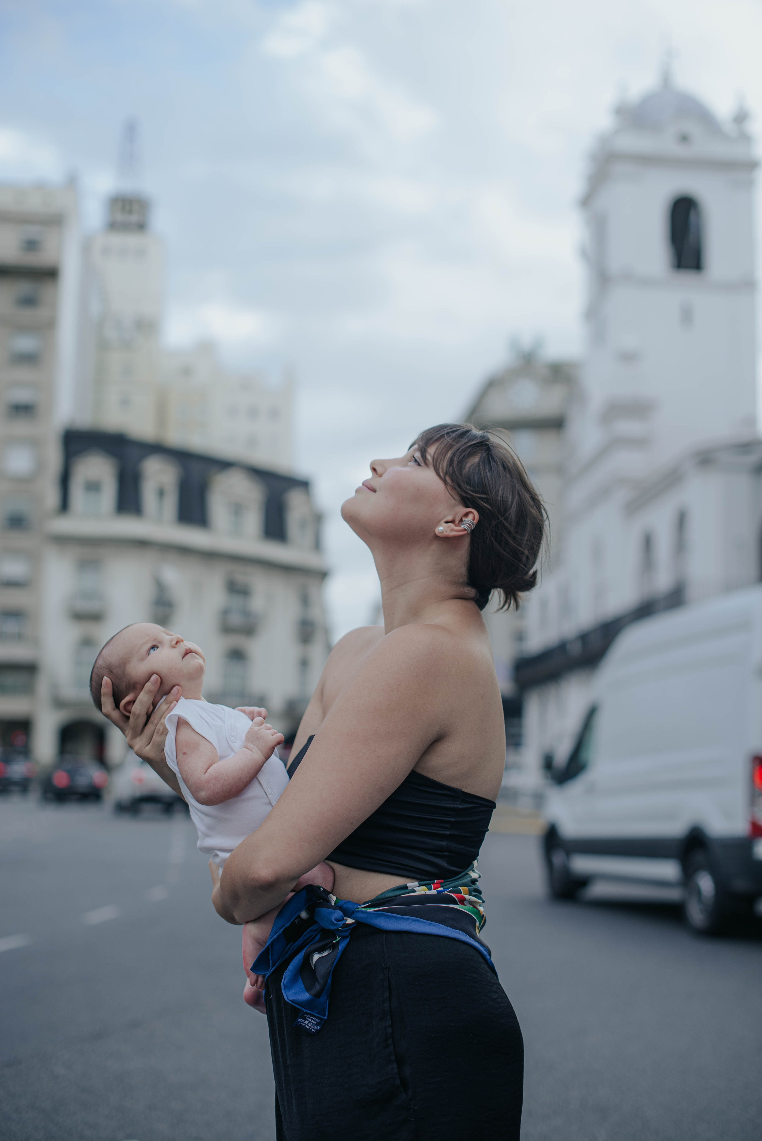 Mom Yana and Mars. Photographer @elmirkami in the city of Buenos Aires