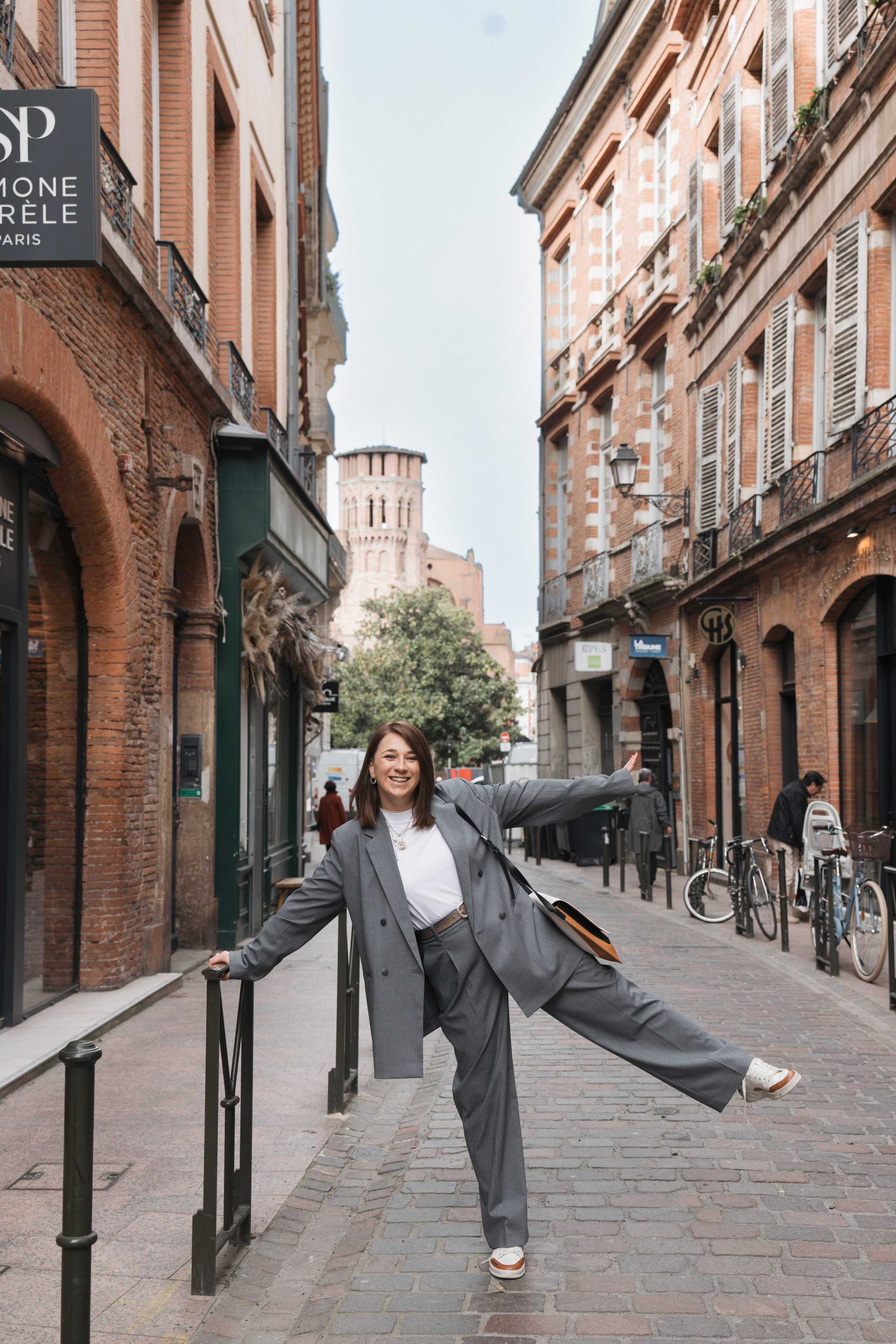 Séance photo de marque personnelle à Toulouse pour Tanya. Eugénie Smirnova — photographe à Toulouse et dans le sud-ouest de la France