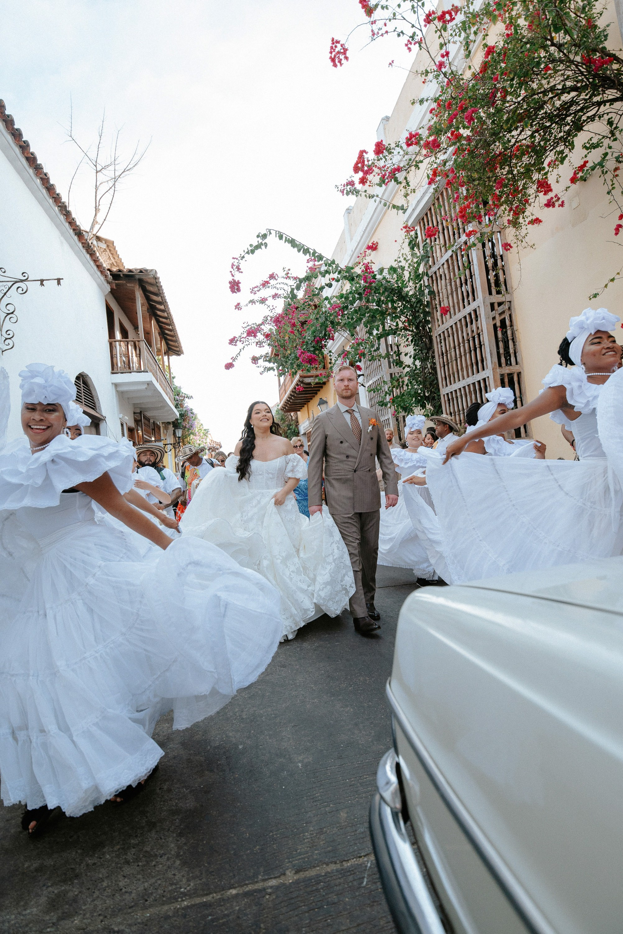 Cindy + Garrett | Destination Wedding Photos in Cartagena 2025 – César Vanegas Photography. César Vanegas Photography | Wedding & Travel Photographer | Cartagena, Colombia