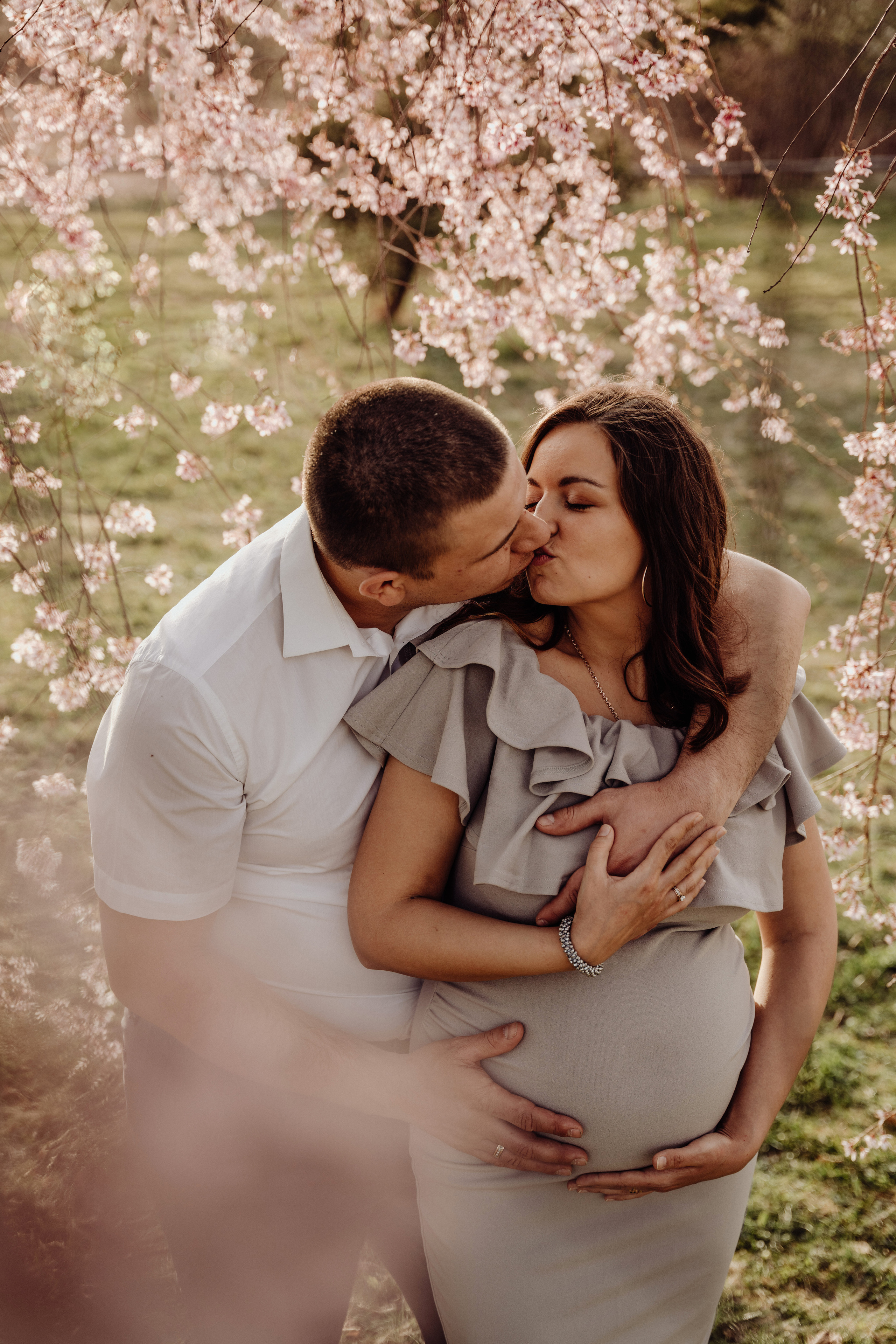 Foceni tehotenstvi. Rodinna fotografka Plzen Anita Dergachova