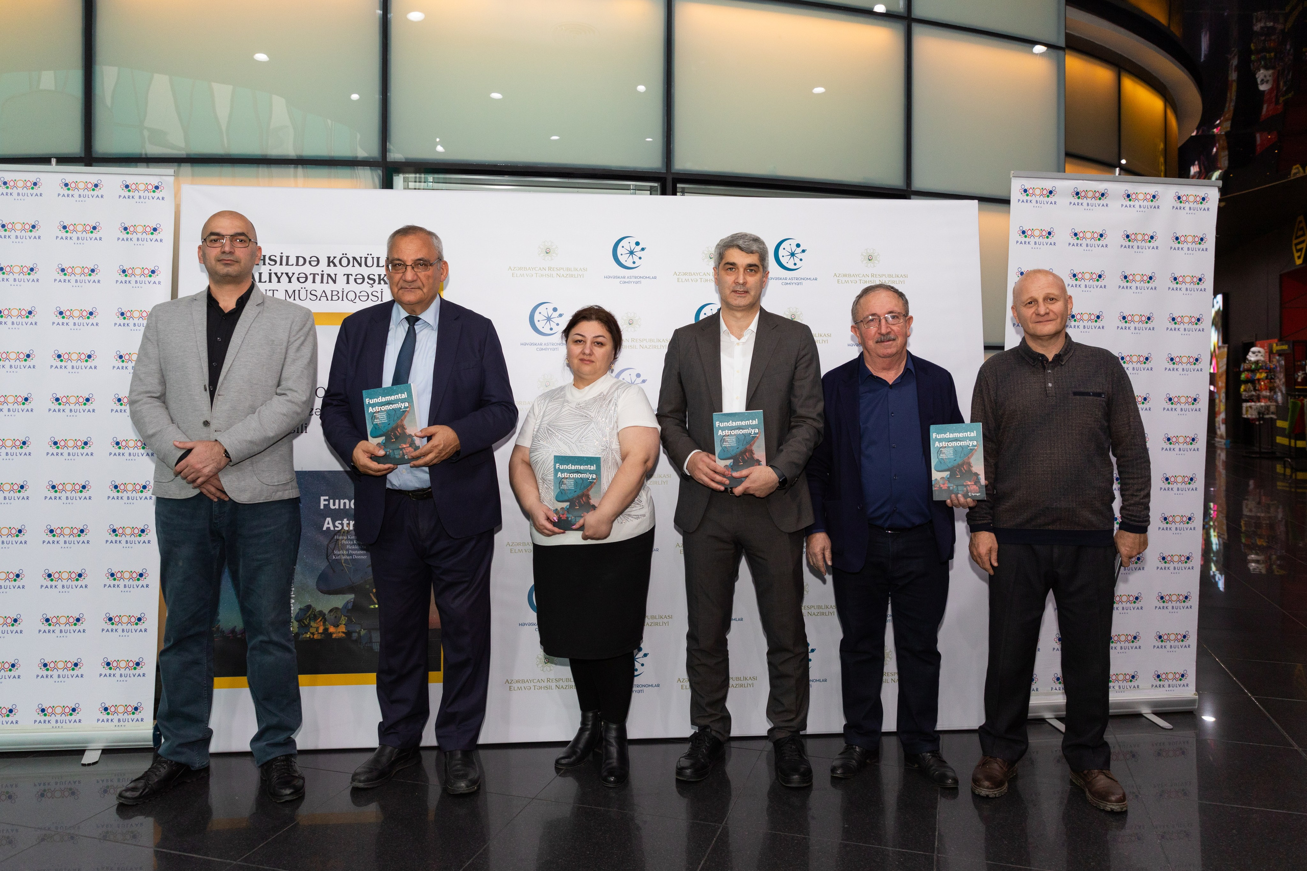“Fundamental Astronomiya” kitabının təqdimatı keçirilib. Həvəskar Astronomlar Cəmiyyəti — Astronomy.az