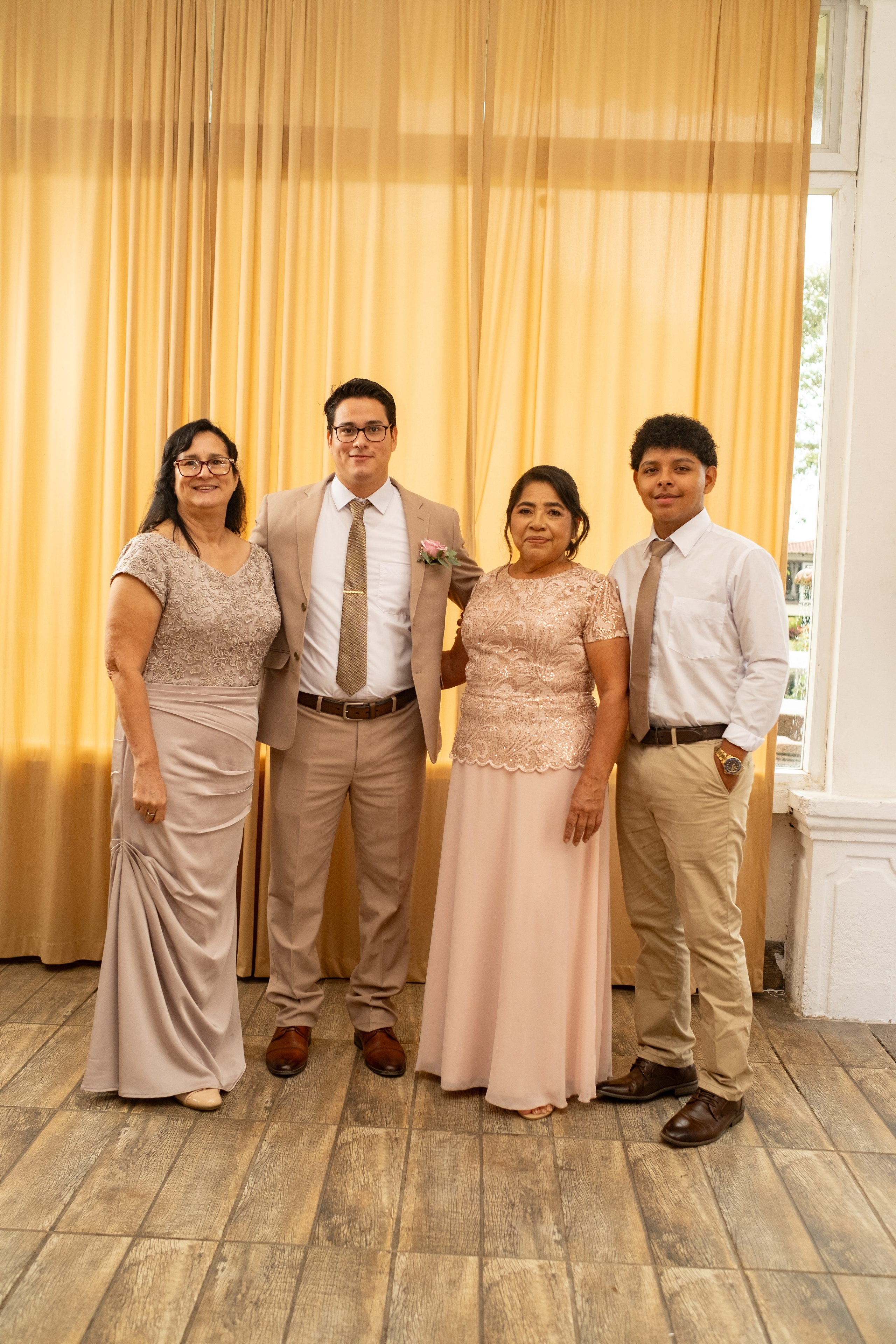 Abi & Gio. Daniel Brand | Fotografía de Bodas y Comercial en Honduras