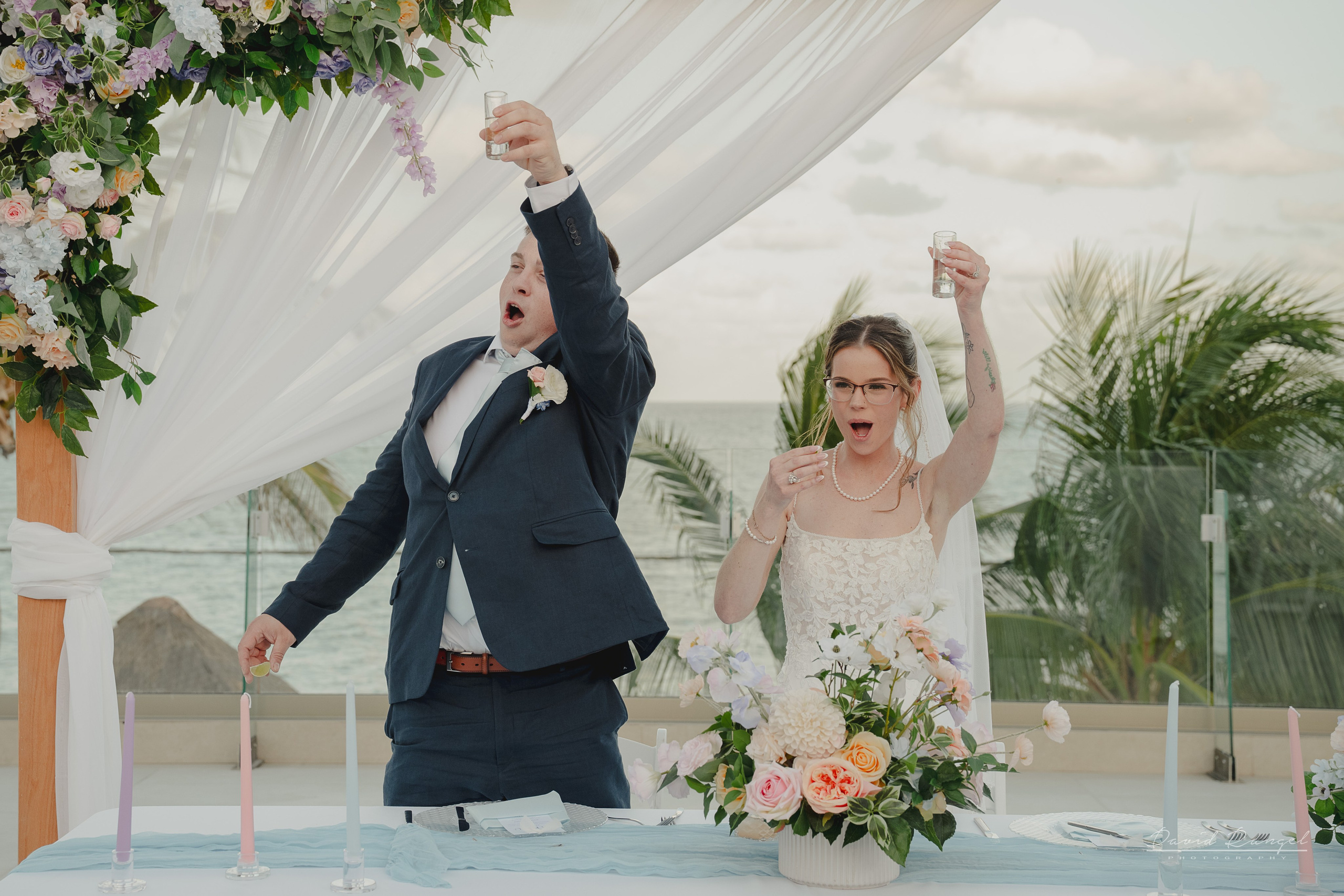 Danielle and Joshua’s sneak peek wedding. Destination wedding photographer based in Cancun and Riviera Maya with service worldwide