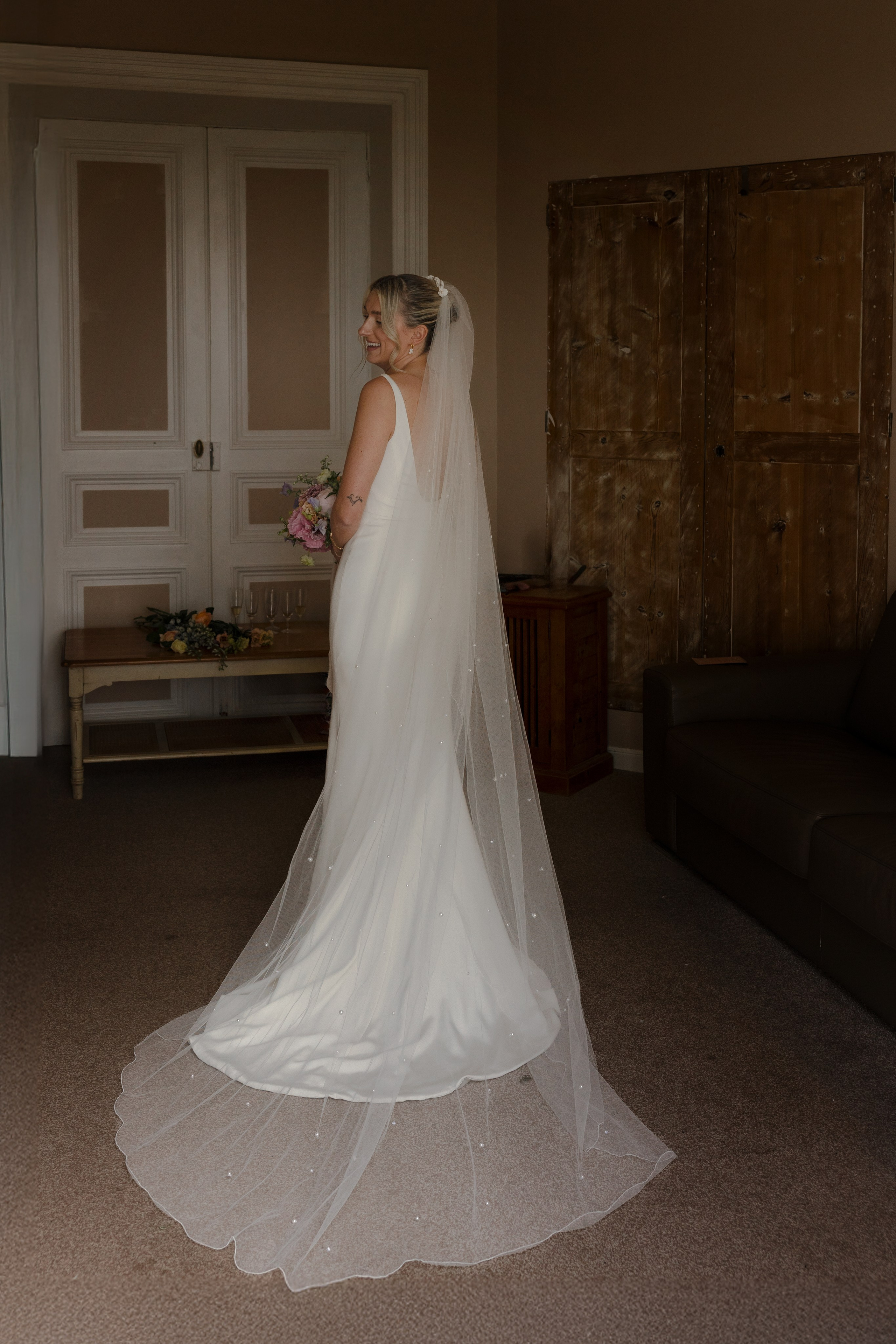 Vineyard Château Wedding in Occitanie — Puits Es Pratx. Eugénie Smirnova — Wedding & Elopement Photographer in Southwest France