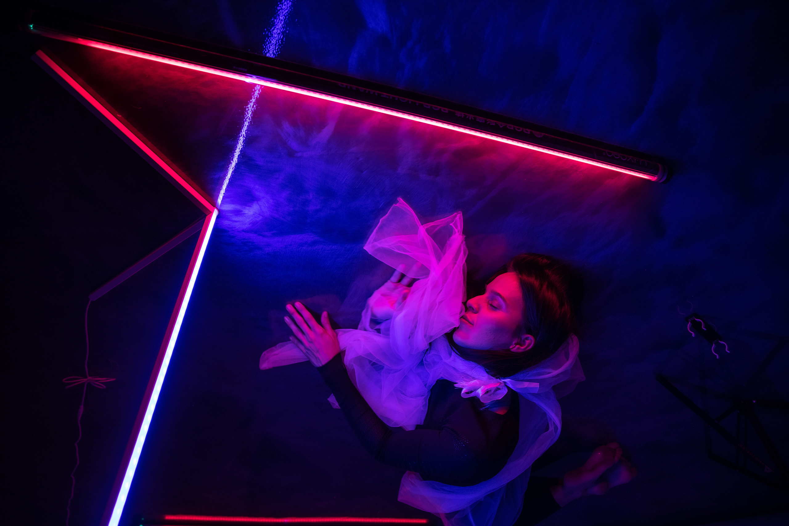 Neon Dreams. Ксения Мирная — Фотограф, с которым вы напишете вашу историю…