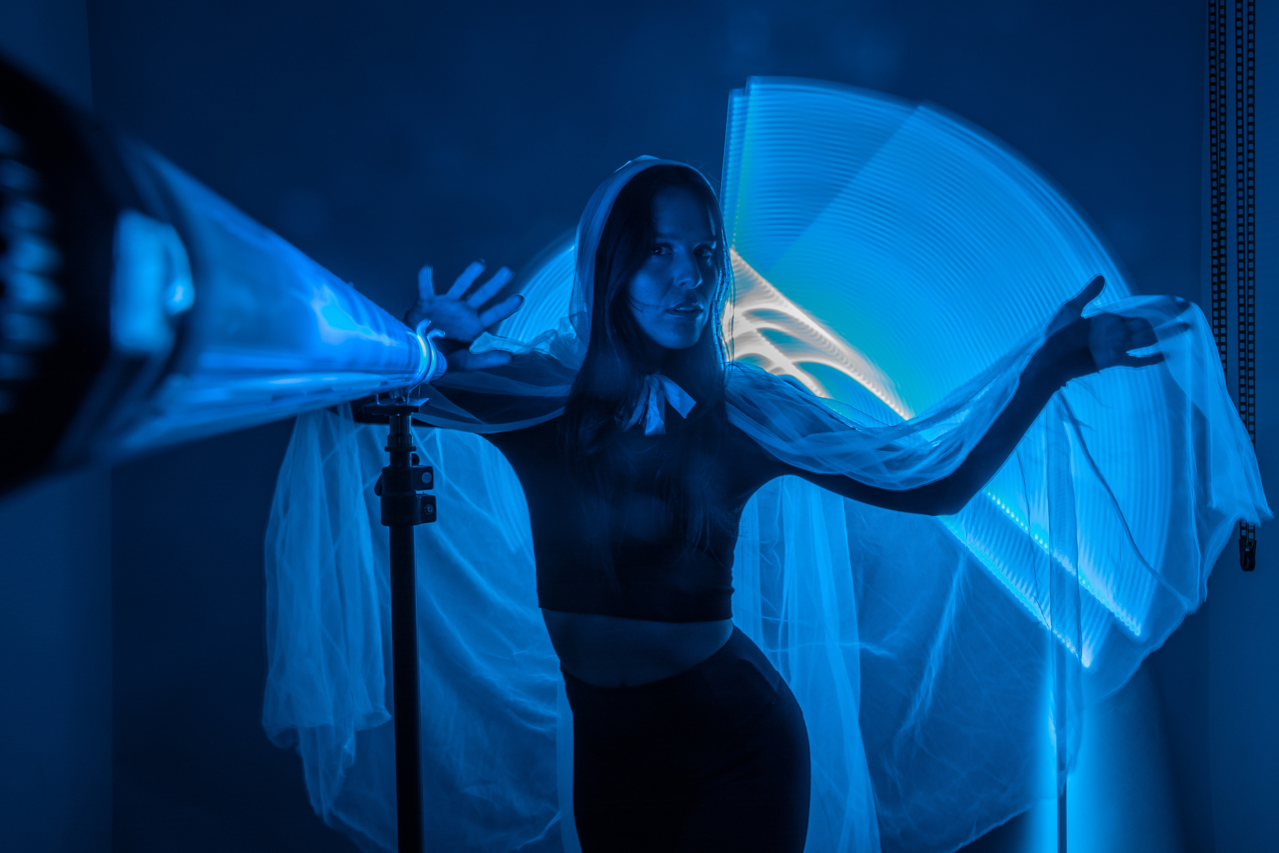 Neon Dreams. Ксения Мирная — Фотограф, с которым вы напишете вашу историю…