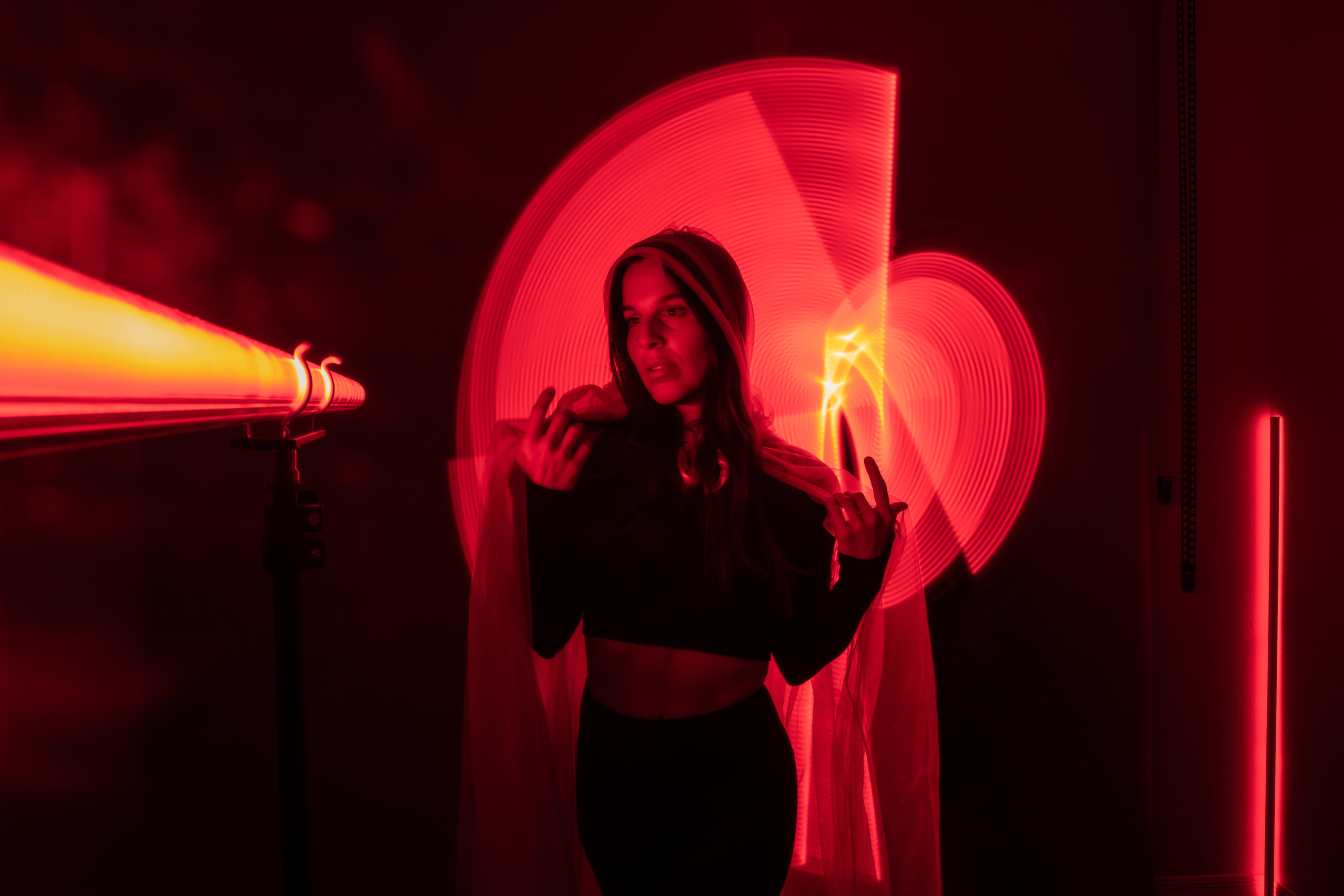 Neon Dreams. Ксения Мирная — Фотограф, с которым вы напишете вашу историю…