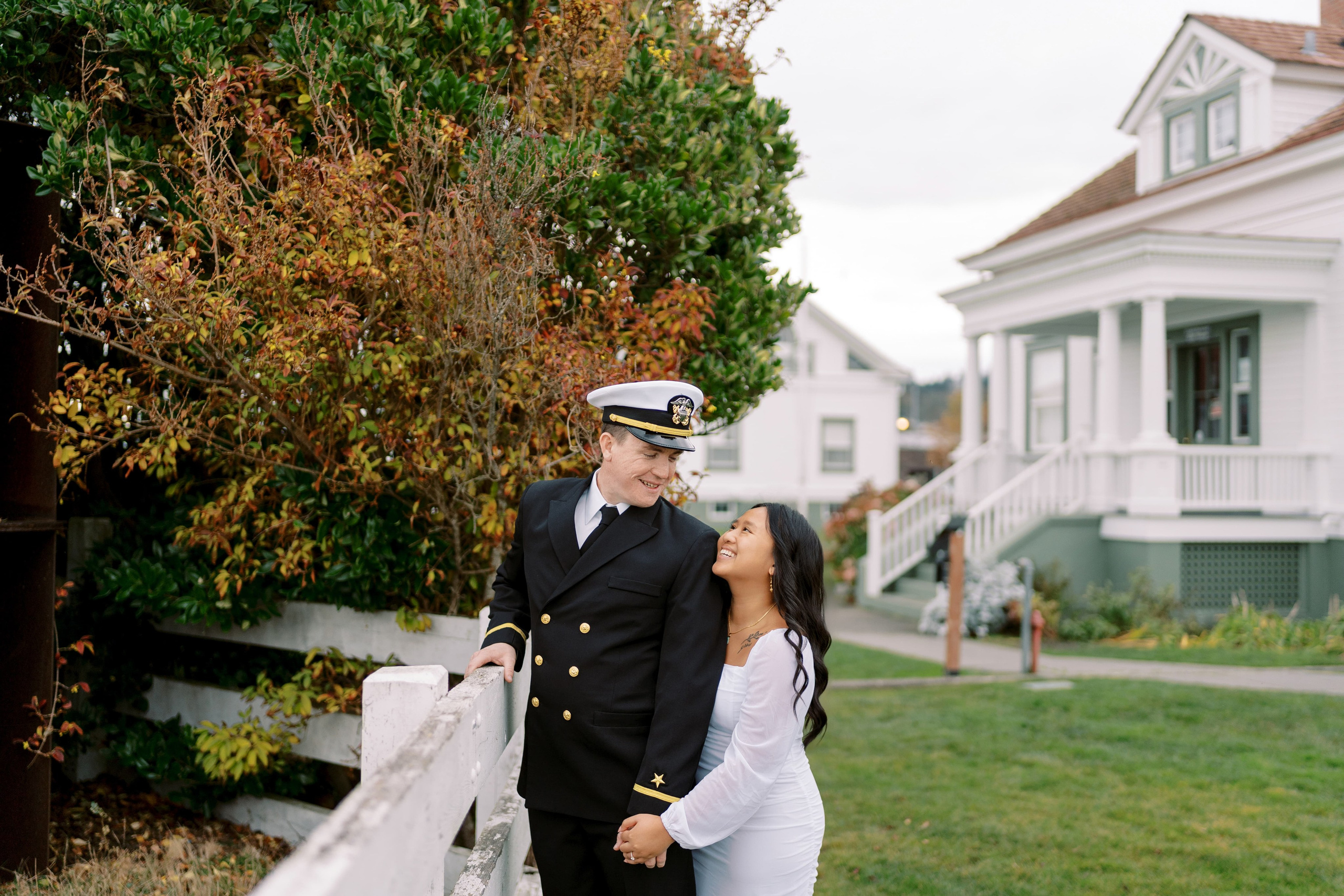 Engagement photoshoot. Dayana & Dag. Mukilteo ligthhouse. November 2024. EVAN ARISTOV WEDDING PHOTOGRAPHY — Seattle Wedding Photographer