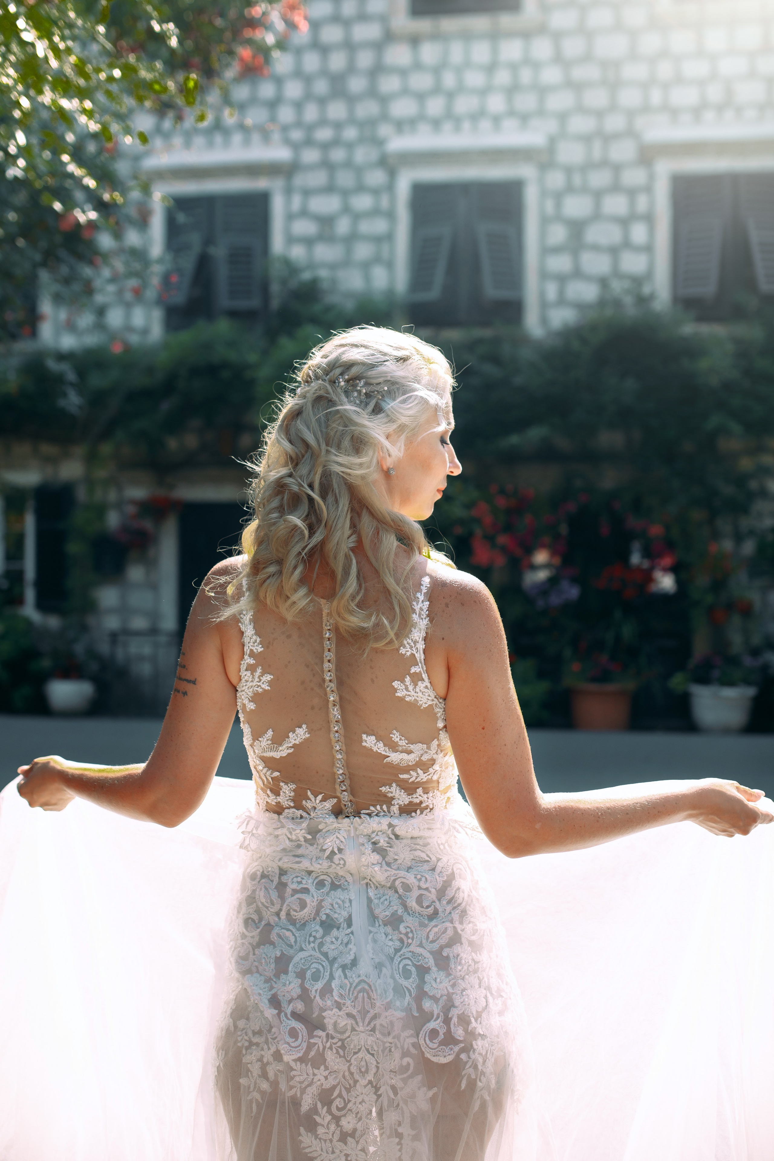 Wedding makeup artist hairdresser in Montenegro. Makeup artist and hairdresser in Montenegro Nadia Lia