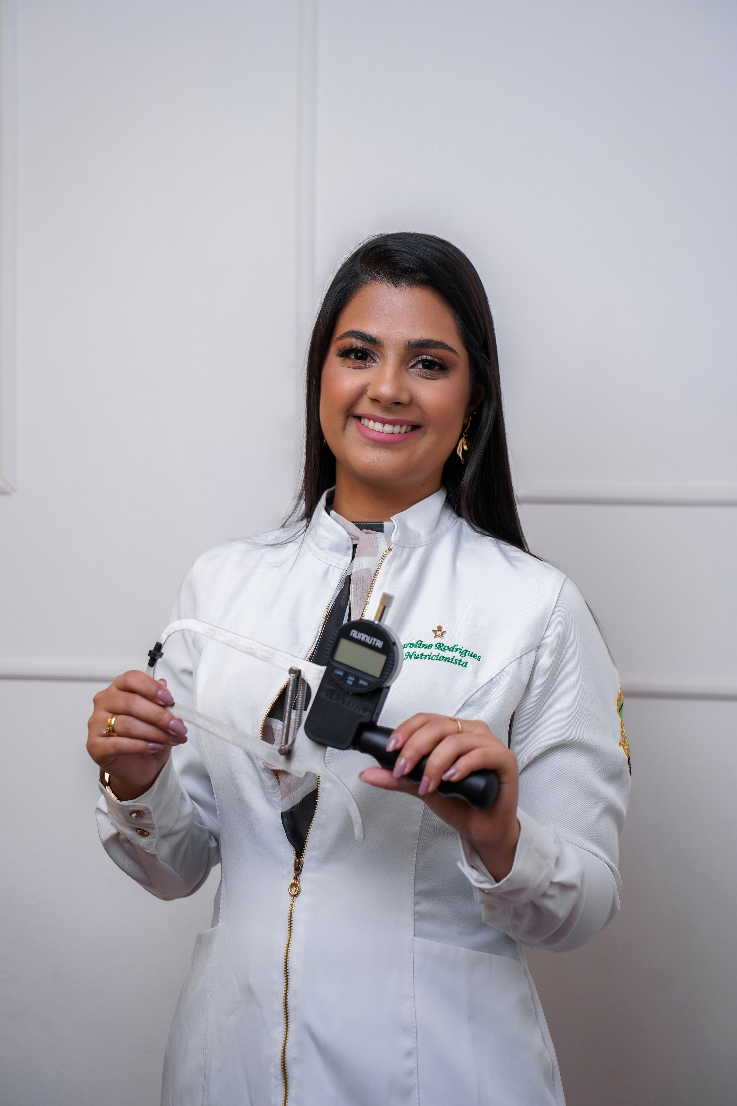 Institucionais. Início