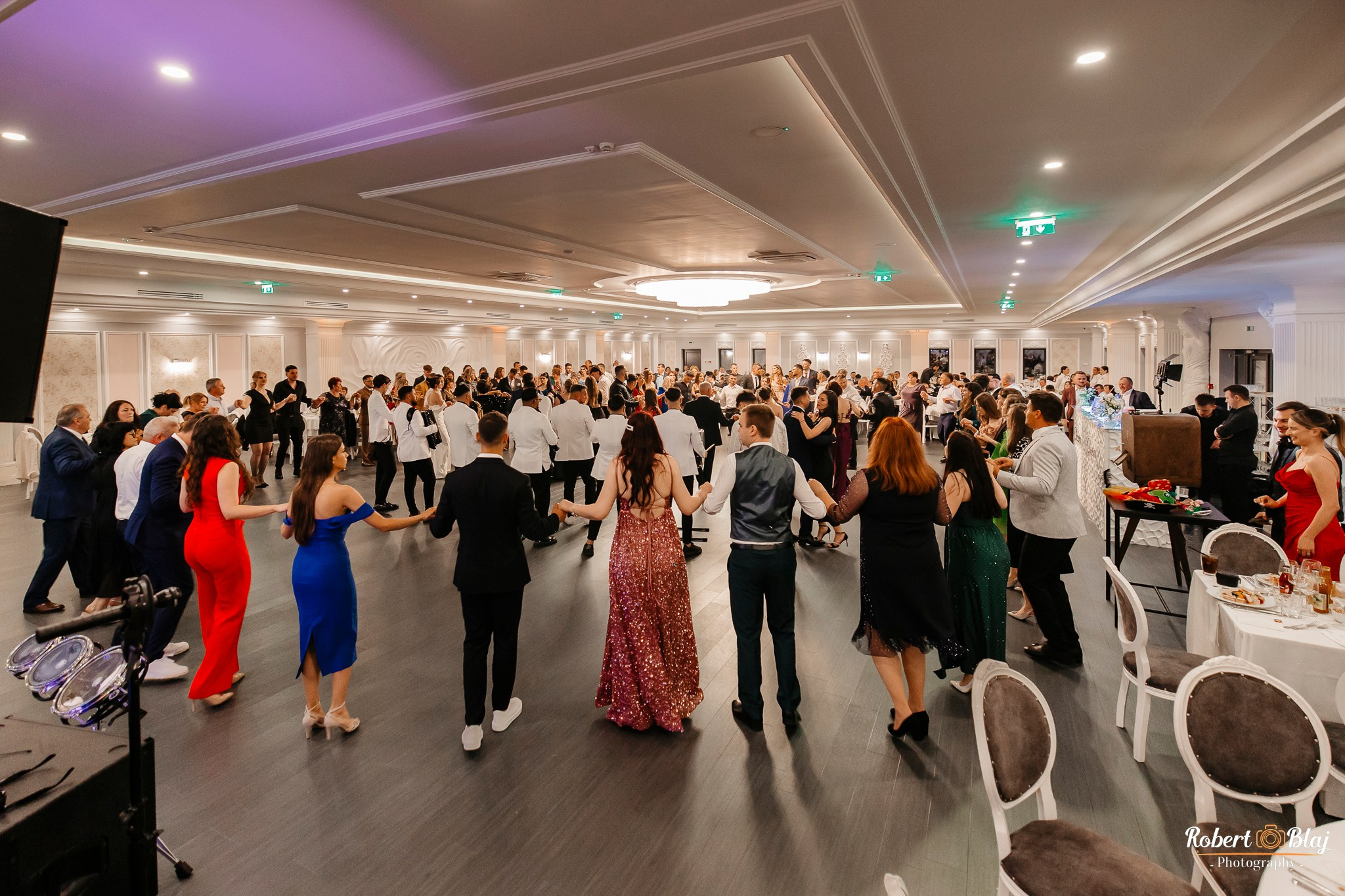 Fotograf de nuntă. Robert Blaj - Fotograf Nuntă Iași