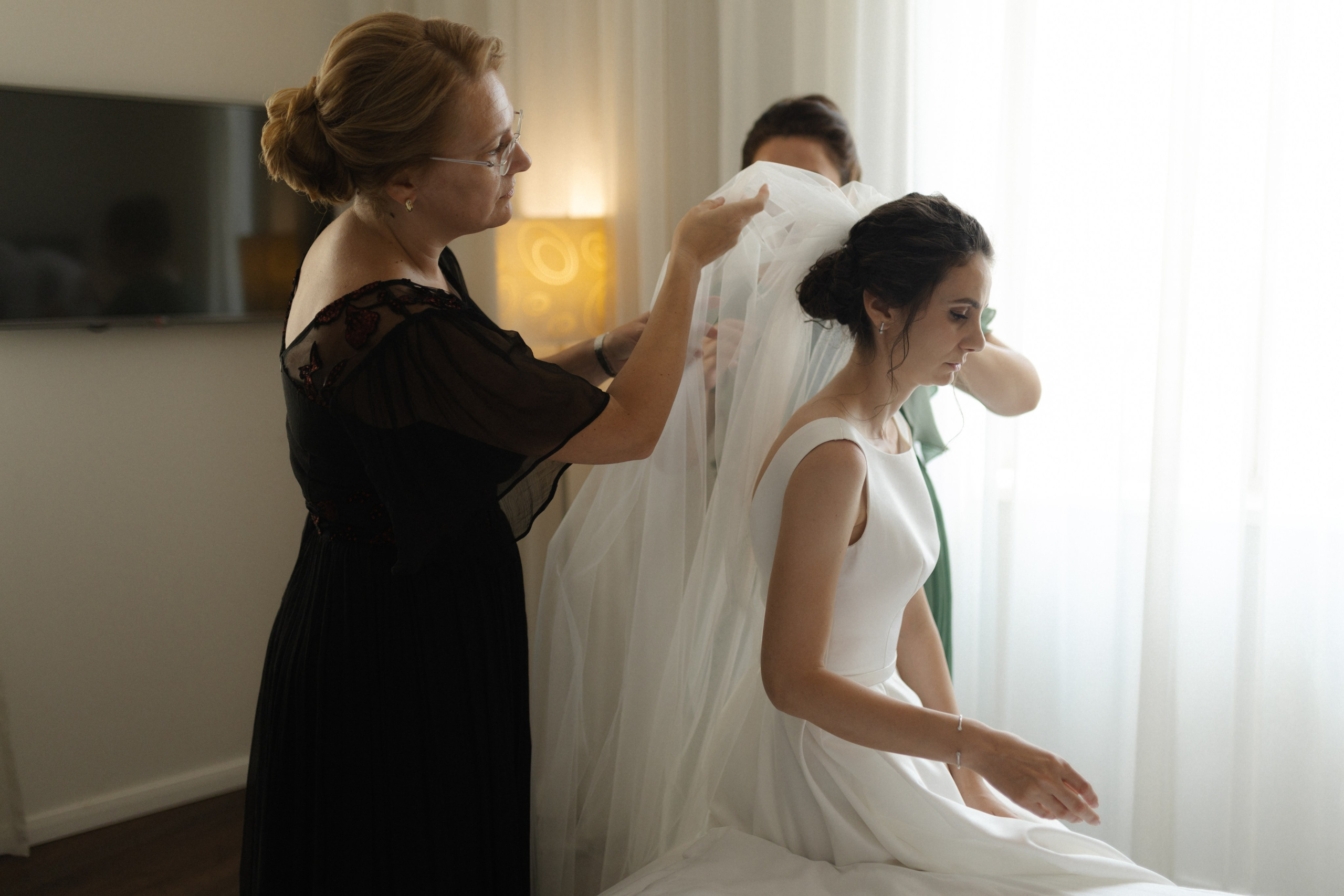 George & Alina | Wedding at Hotel Timisoara. Wedding photographer and videographer based in Timisoara, Romania