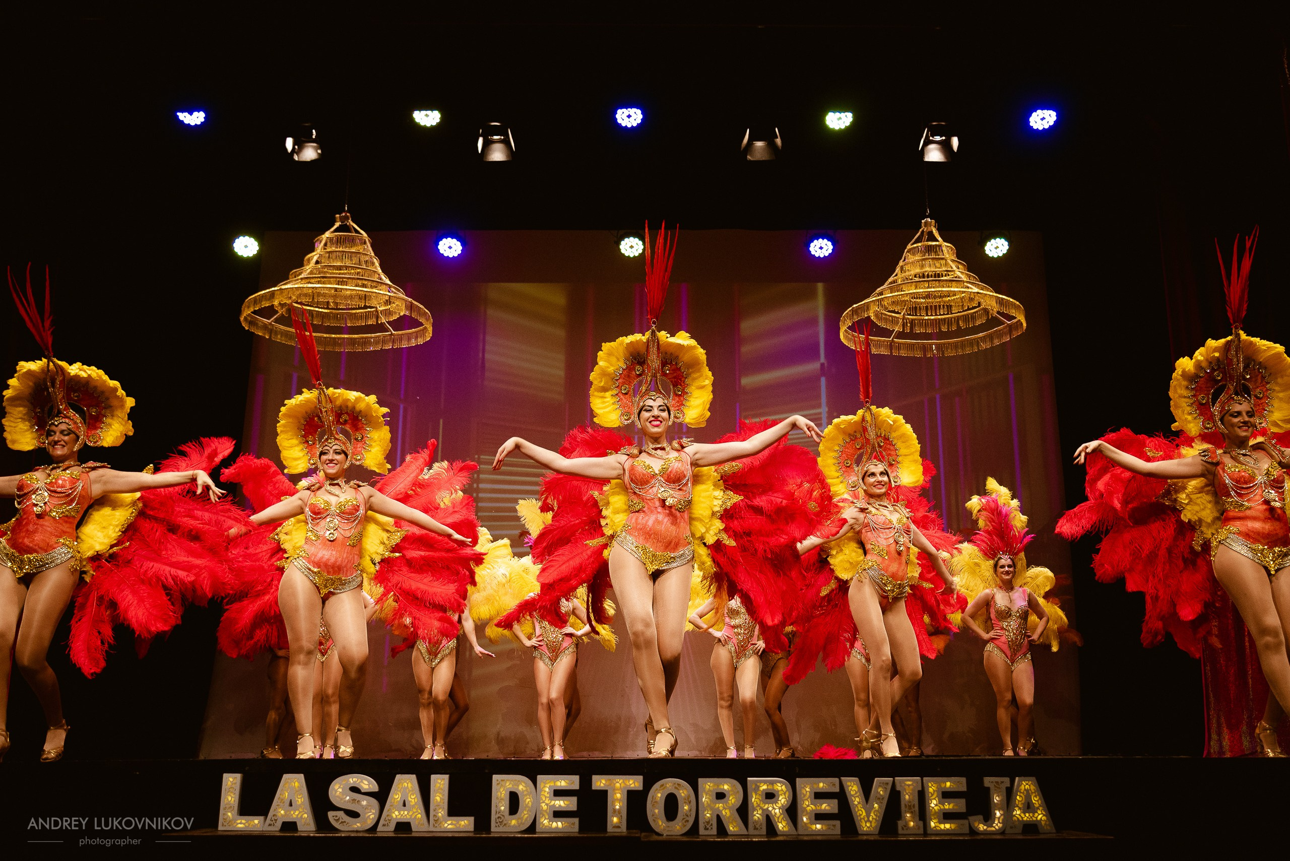 Reportaje fotográfico y rodaje entre bastidores del concierto de La Sal de Torrevieja en España