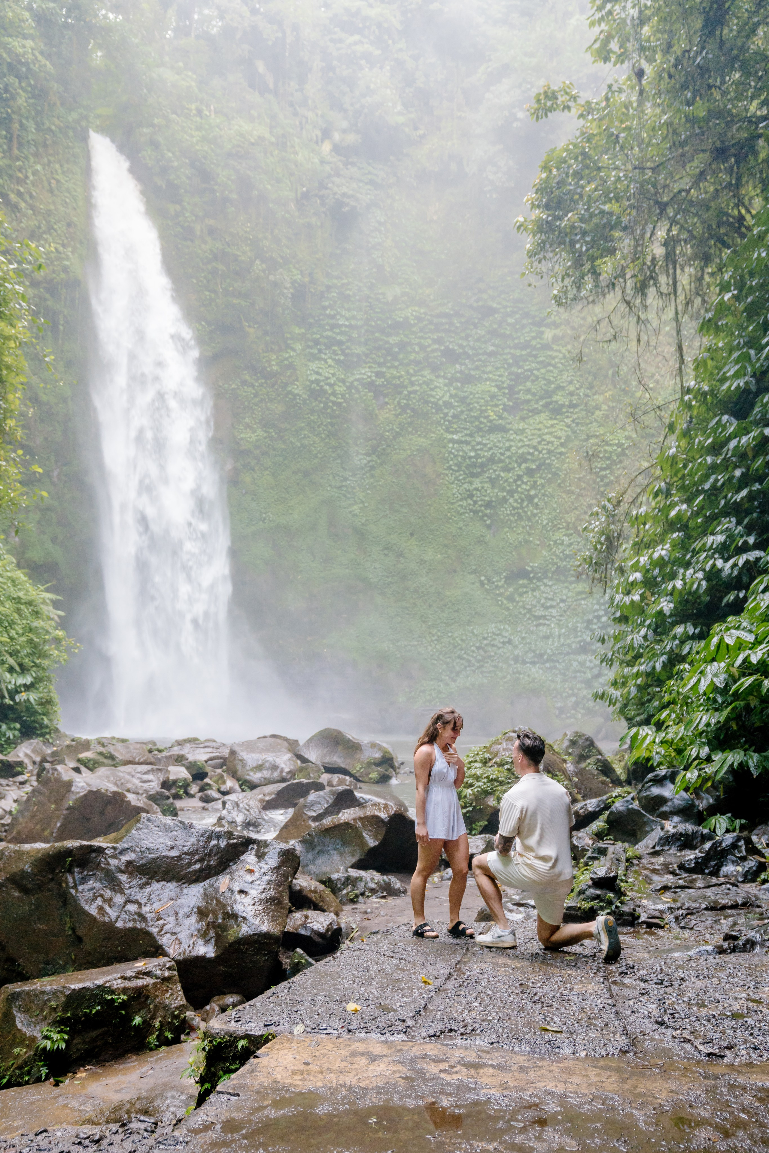 Sureprise marriage proposal. Female Photographer in Bali