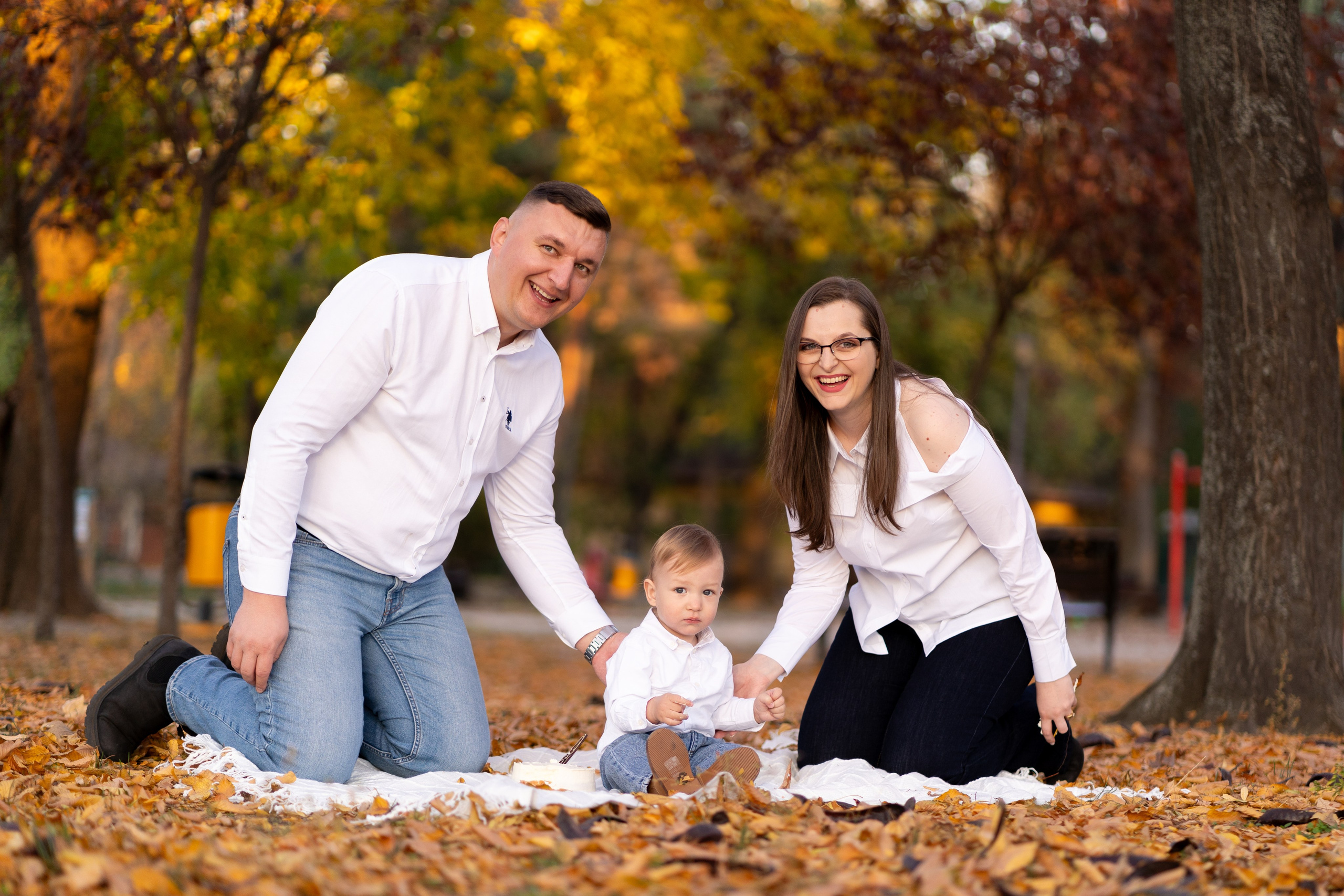 Smash the cake. Fotograf evenimente, fotograf nunta, fotograf botez
