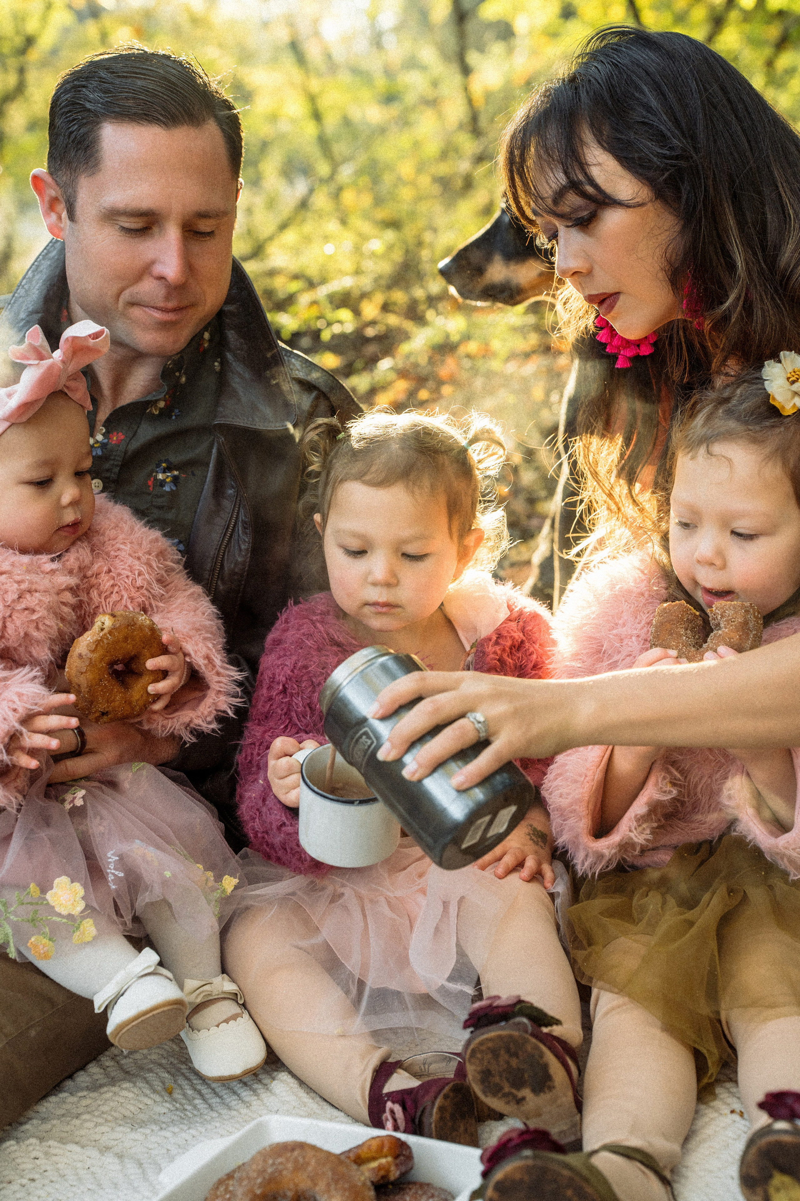 Clint, Christine, Etta, Leighton, Elodie. Sunrise. Alisa Tant — Family and newborn photographer Bucks County, Montgomery county, Philadelphia, NJ