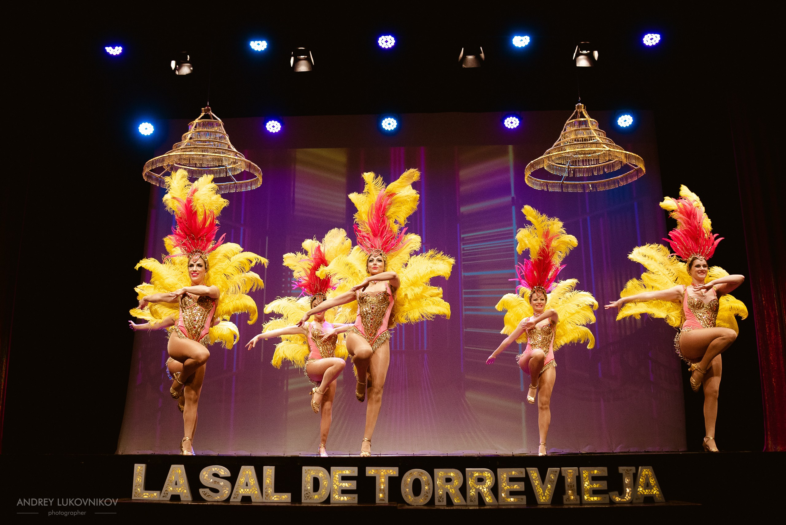 Reportaje fotográfico y rodaje entre bastidores del concierto de La Sal de Torrevieja en España