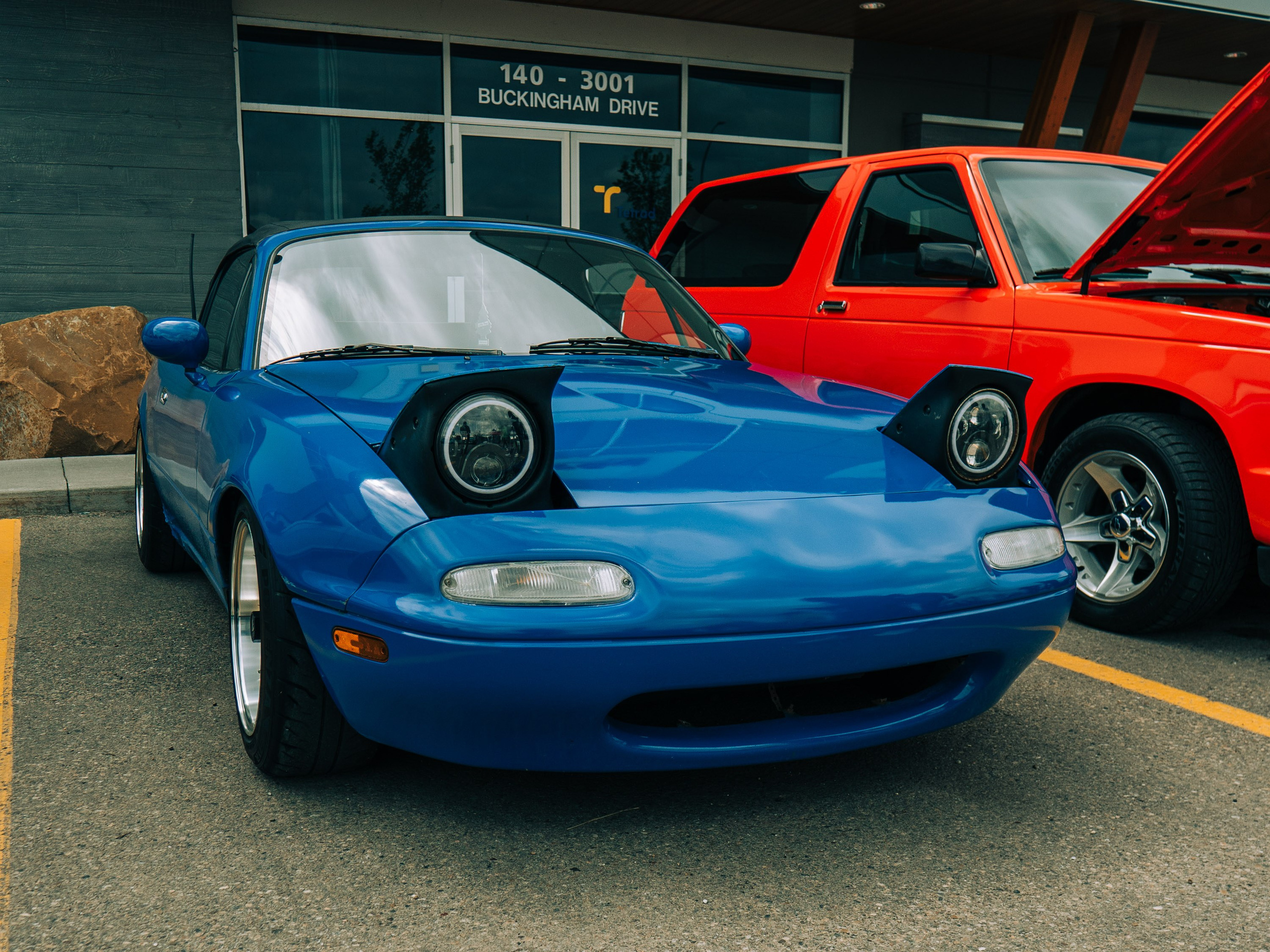 Edmonton Cars & Coffee Drive Out at Sherwood Motorcars’ event, May 26, 2024!
