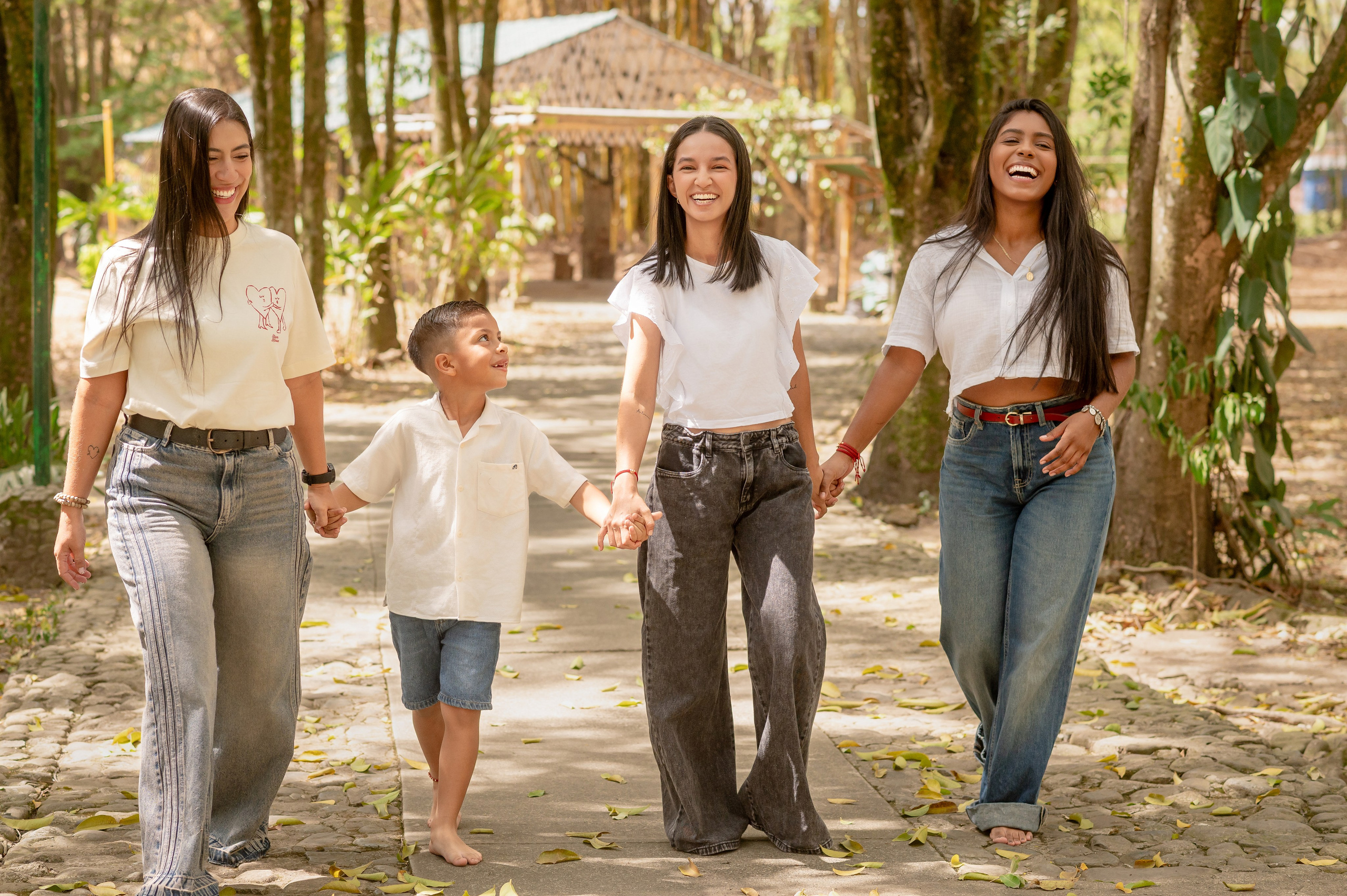 Familia en Exterior. Www.dresalgadophoto.com