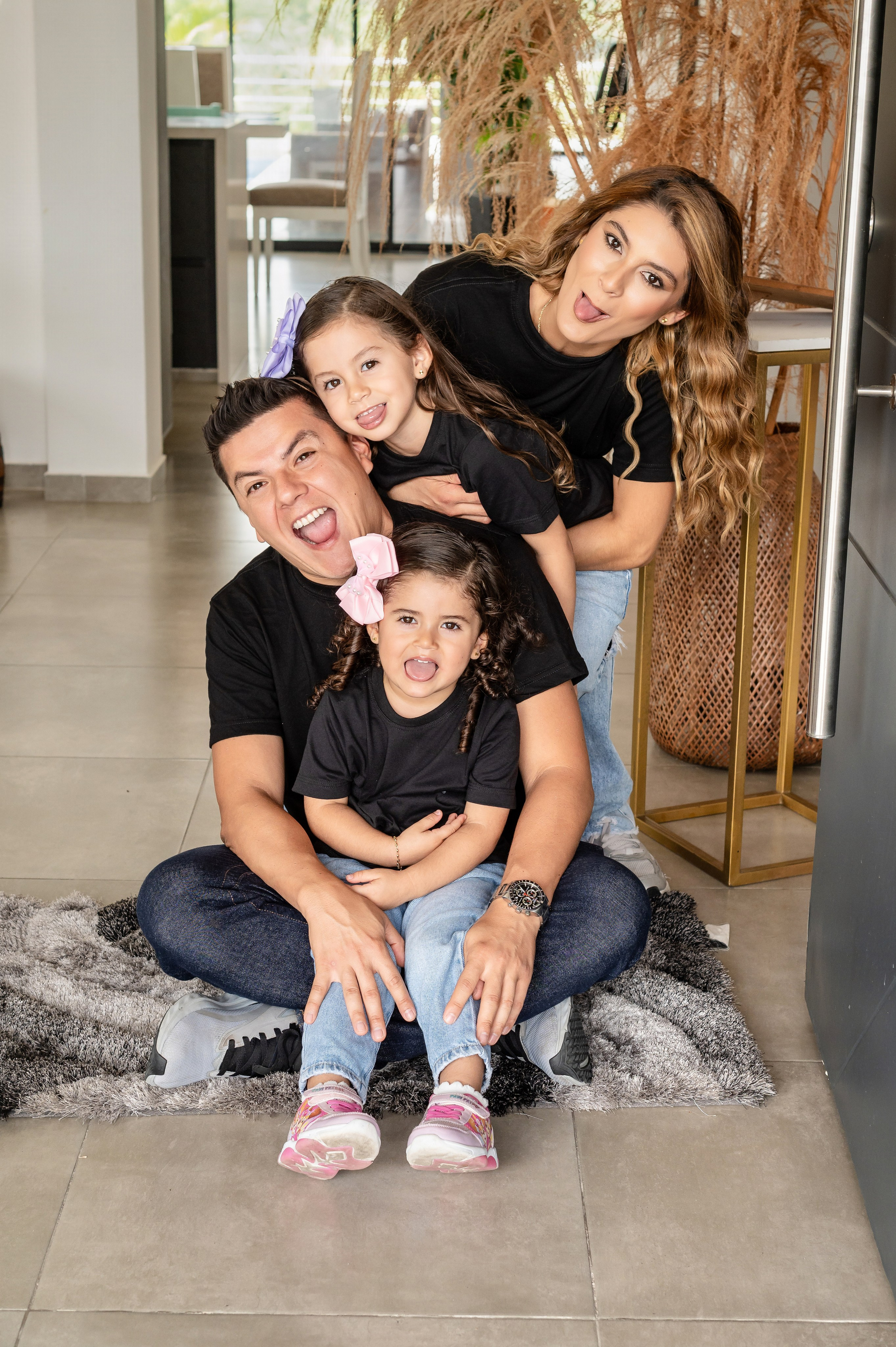 Familia en Exterior. Www.dresalgadophoto.com