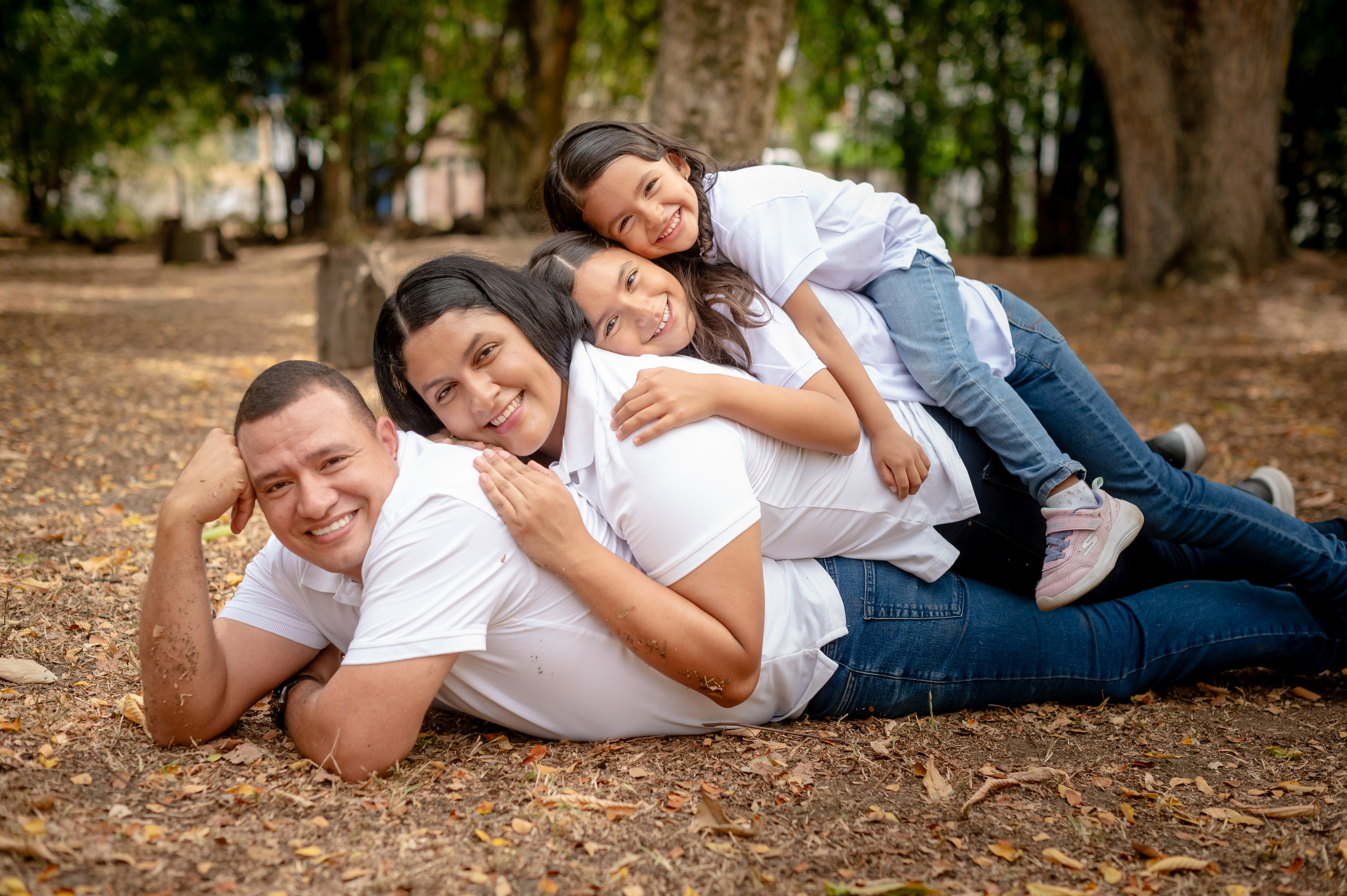 Familia en Exterior. Www.dresalgadophoto.com