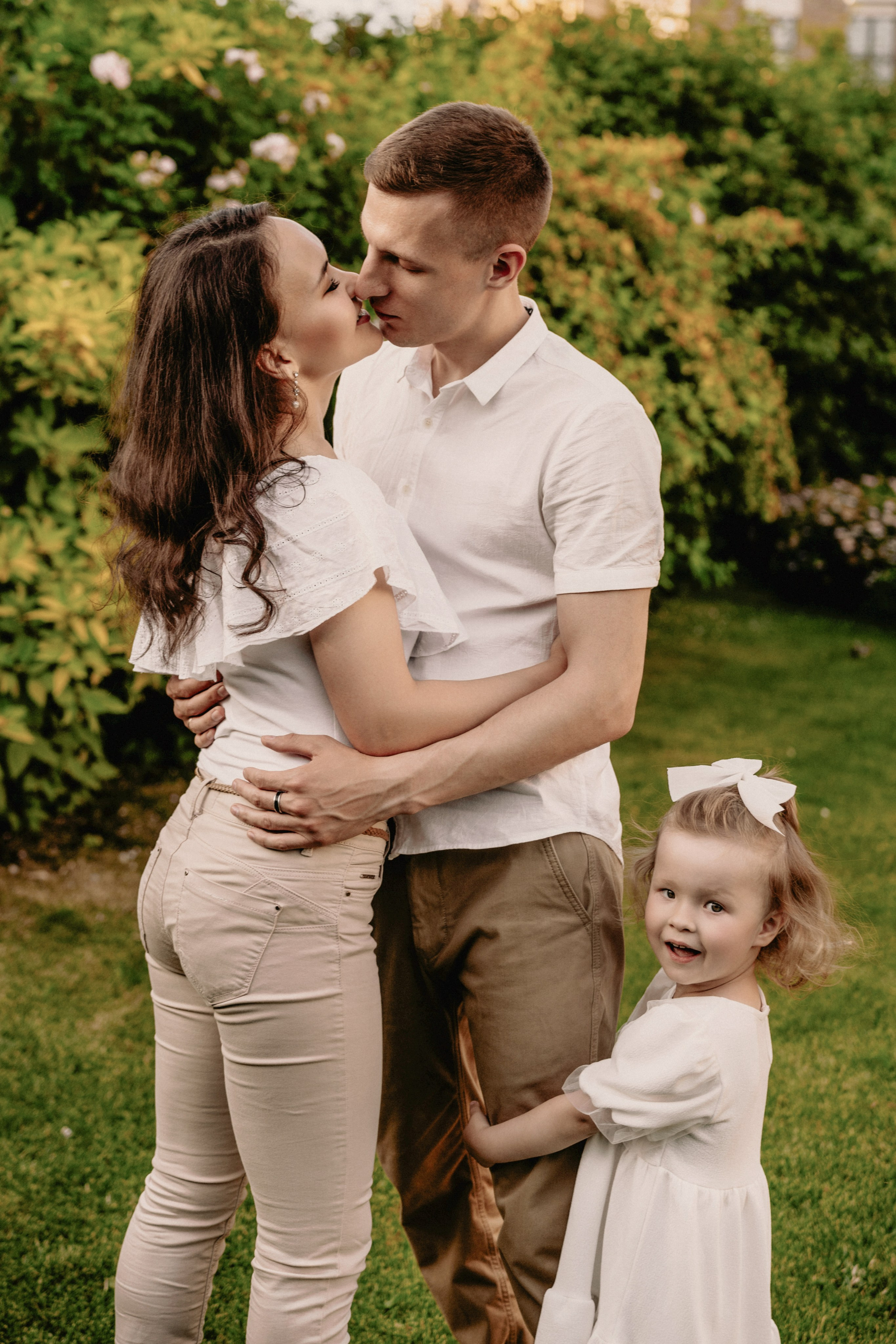 Fall Family Photoshoot – Warm Colors & Cozy Moments. Alisa Tant — Family and newborn photographer Bucks County, Montgomery county, Philadelphia, NJ