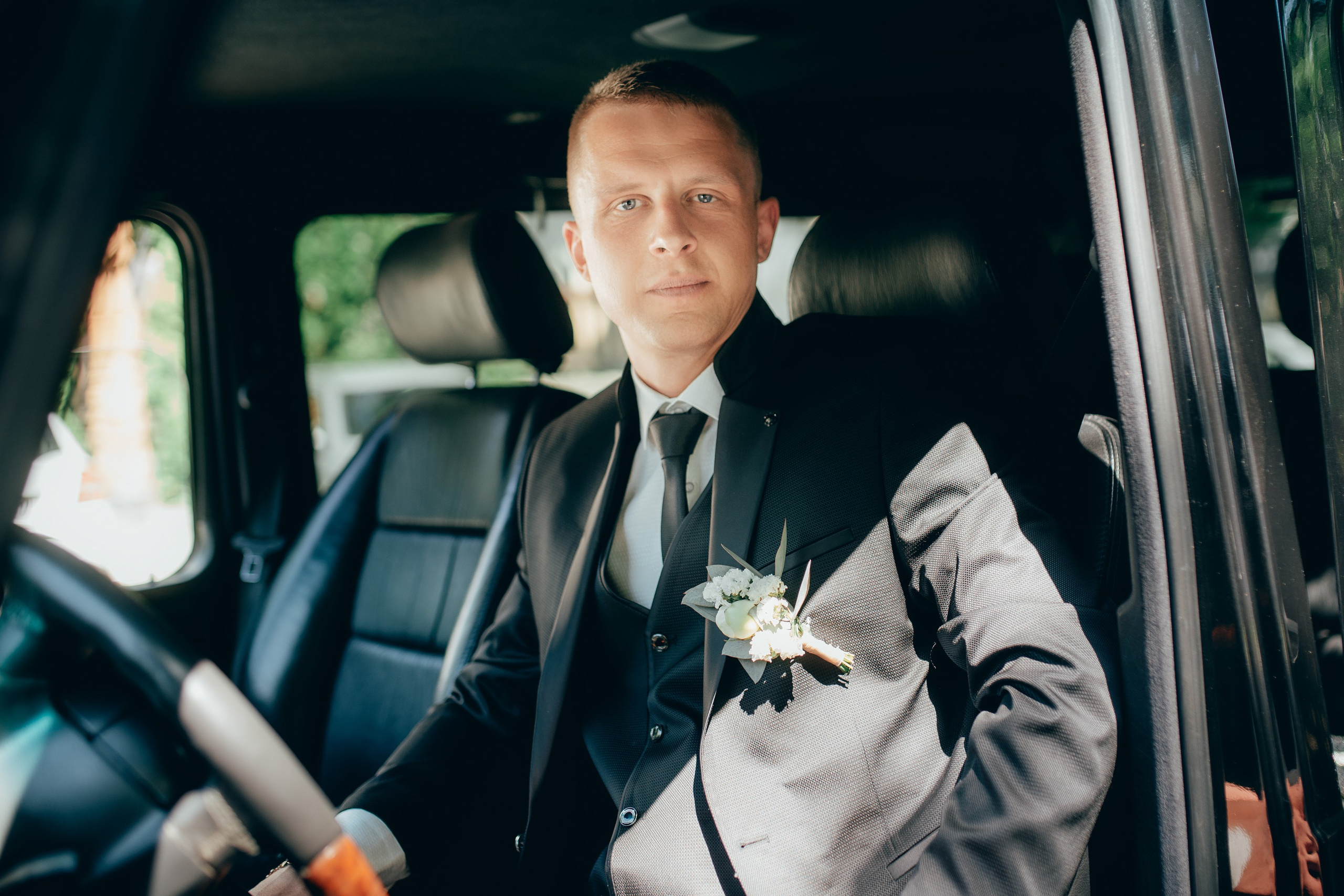 Vestuvių fotosesija, ceremonija, Vestuvių pasiruošimo fotografavimas. Vestuvių fotografas Vilnius Trakai kaina vestuvių fotografavimas fotografė personal.lt photogrpahy kainos jaunoji jaunikis nuotaka santuoka vestuvės, profesionali natūrali meninė reportažinė klasikinė fotosesija, vestuvių fotosesija gamtoje dvare