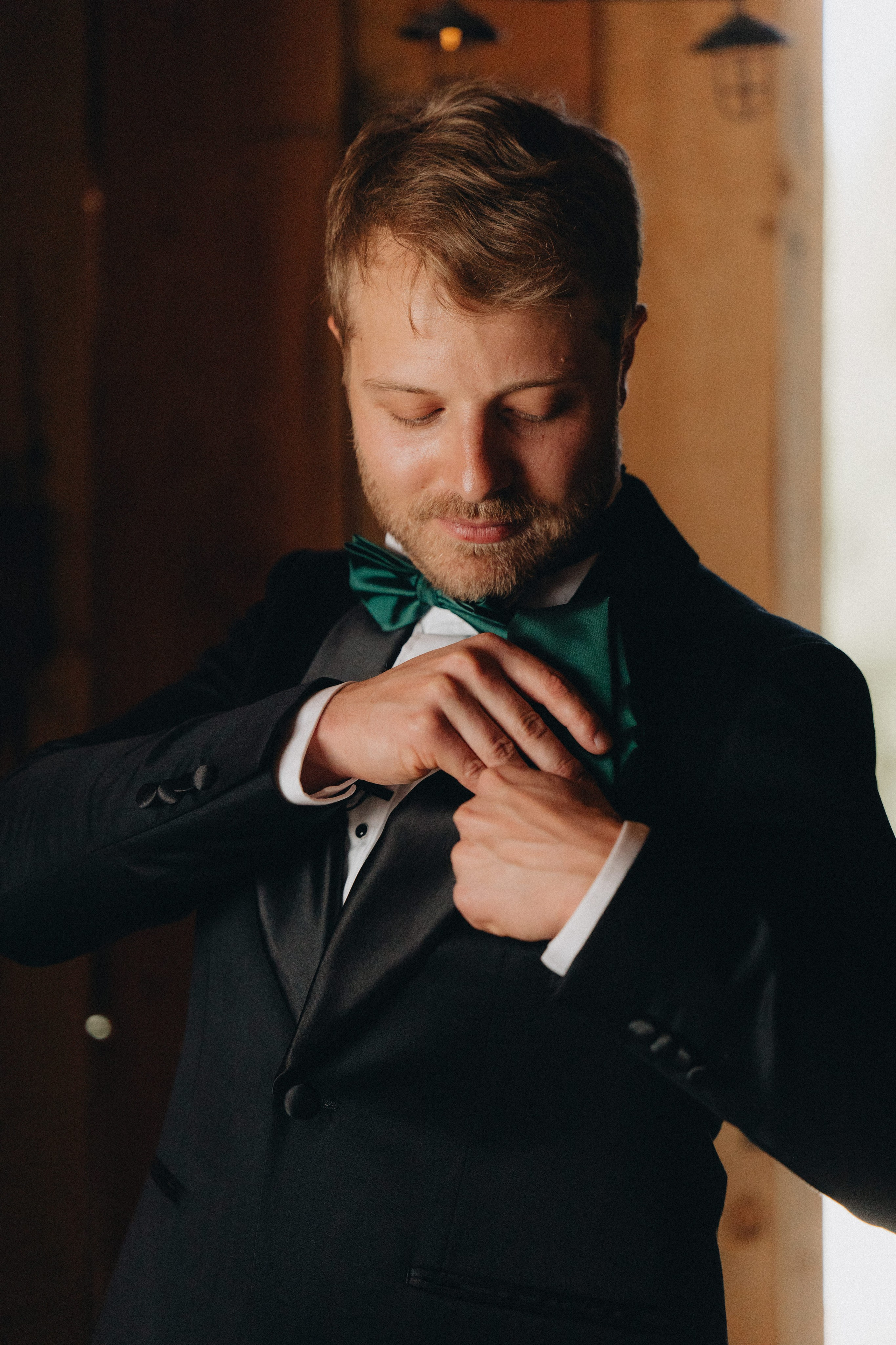 Wedding Photography at Portland Oregon | Jessie & Isaac's Session by Georgy Shishkin | Capturing Moments in Portland, Seattle, Bend & Oregon. Capturing Love in the Heart of the Pacific Northwes