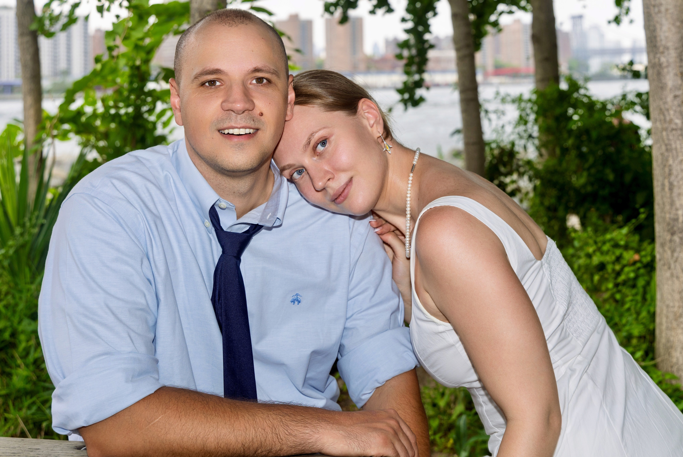 Professional photographer USA. Photoshoot. Headshoots. Portraits. Proposal. Wedding. Family. Shoots