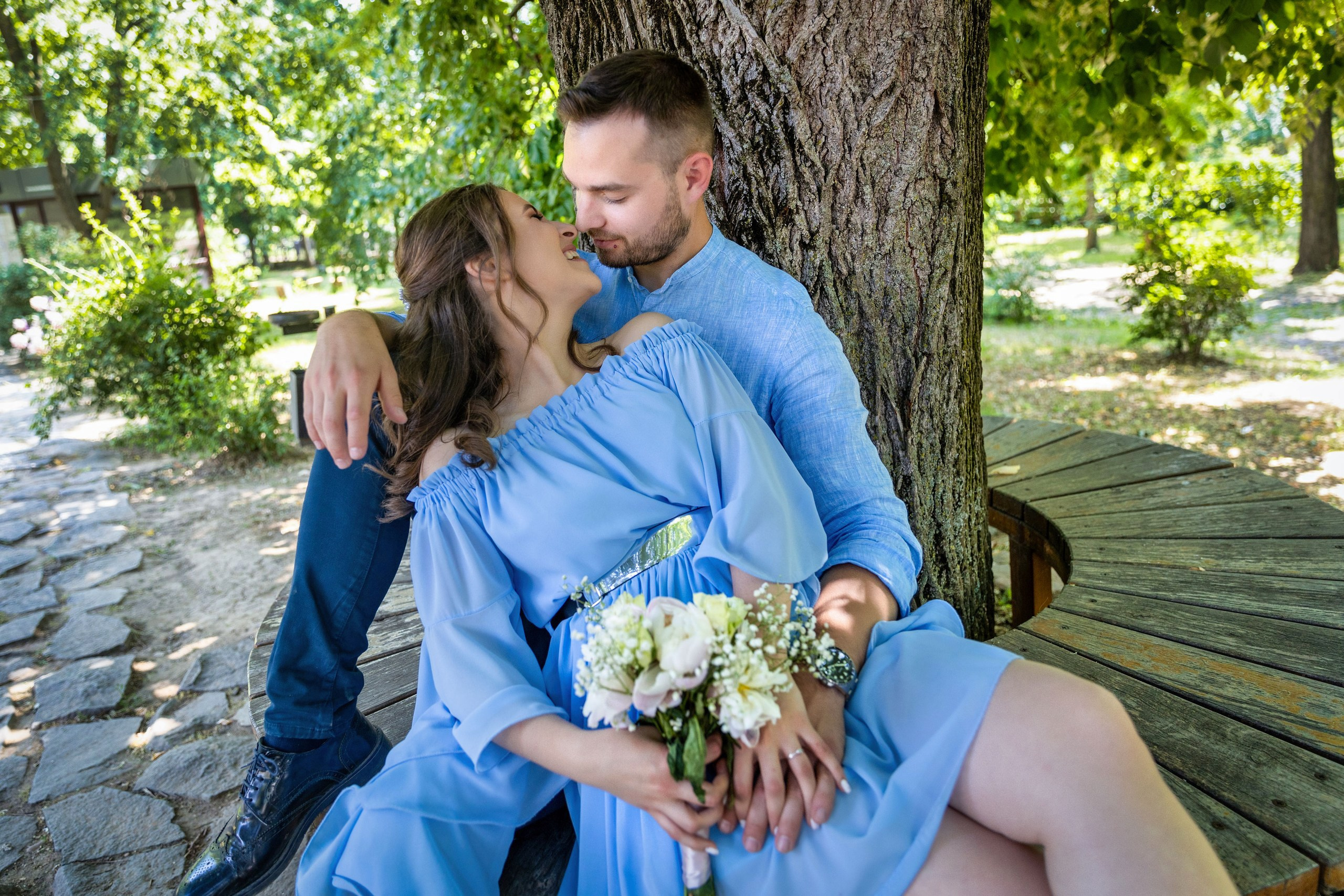 - nunta--fotograf-profesionist-botosani - fotografie-nunta-romantica - imagini-nunta-in-natura-alin-chirila-fotograf - fotografii-cuplu-indragostit-nunta-botosani - sedinta-foto-miri-andrei-iustina-alinofotostudio - amintiri-din-nunta-realizate-de-fotograf-profesionist - povestea-nuntii-andrei-si-iustina-in-imagini-alinofotostudio-fotograf evenimente- evenimente Botoșani -fotograf Suceava - fotograf Iași- servicii foto. servicii foto Botoșani. servicii foto video Botoșani. fotograf nunta. fotograf evenimente. fotograf nunta Botoșani. Alin chirila. Alin chirila fotograf. Alinofotostudio.- servicii foto. servicii foto Botoșani. servicii foto video Botoșani. fotograf nunta. fotograf evenimente. fotograf nunta Botoșani. Alin chirila. Alin chirila fotograf. Alinofotostudio.fotograf stare civilă,poze stare civilă,album foto stare civilă,servicii foto suceava,fotograf evenimente suceava,fotograf nuntă suceava,poze cununie civilă,ședință foto stare civilă,sesiune foto suceava,fotograf profesionist suceava,fotograf botosani,stare civila botosani,alinofotostudio,alin chirila fotograf.servicii foto. servicii foto Botoșani. servicii foto video Botoșani. fotograf nunta. fotograf evenimente. fotograf nunta Botoșani. Alin chirila. Alin chirila fotograf. Alinofotostudio.fotograf stare civilă,poze stare civilă,album foto stare civilă,servicii foto suceava,fotograf evenimente suceava,fotograf nuntă suceava,poze cununie civilă,ședință foto stare civilă,sesiune foto suceava,fotograf profesionist suceava,fotograf botosani,stare civila povestitor prin fotografiebotosani,alinofotostudio,alin chirila fotograf,servicii foto. servicii foto Botoșani. servicii foto video Botoșani. fotograf nunta. fotograf evenimente. fotograf nunta Botoșani. Alin chirila. Alin chirila fotograf. Alinofotostudio.fotograf stare civilă,poze stare civilă,album foto stare civilă,servicii foto suceava,fotograf evenimente suceava,fotograf nuntă suceava,poze cununie civilă,ședință foto stare civilă,sesiune foto suceava,fotograf profesionist suceava,fotograf botosani,stare civila botosani,alinofotostudio,alin chirila fotograf,cununie religioasă botoșani,andreea și neculai,capela militară botoșani,foto conacul zăicești,fotograf nuntă botoșani,fotograf cununie religioasă,foto evenimente botoșani,poze cununie capela militară,ședință foto zăicești,fotograf profesionist botoșaniMire și mireasă – Sergiu & Liliana – ziua nunții, 2024 - Emoții în ziua nunții – Sergiu și Liliana - Dansul mirilor – fotografie artistică nuntă 2024 - Sedinta foto romantică în natură – Sergiu & Liliana - Rochia de mireasă și detalii de nuntă elegan-Album de cununie civilă Florin și Anda – Fotografii profesionale realizate de Alin Chirilă în Botoșani -fotograf prin fotografie-Ședință foto Trash the Dress pe muntele Rarău cu Iulian și Iuliana – fotografie de cuplu, natură montană, emoție autentică surprinsă de Alin Chirilă, povestitor prin fotografie.- "Iulian și Iuliana pe crestele Rarăului – fotografie Trash the Dress în natură" - "Cuplu îmbrățișat la apus pe muntele Rarău – ședință foto după nuntă" - "Rochie de mireasă în vânt pe munte – Trash the Dress Rarău-1. Iulian și Iuliana pe muntele Rarău – ședință foto Trash the Dress în natură, cu peisaj montan spectaculos 2. Cuplu în îmbrățișare pe Rarău – emoție autentică surprinsă după nuntă 3. Rochie de mireasă în bătaia vântului – fotografie artistică Trash the Dress în munți 4. Mire și mireasă privind spre orizont – dragoste și libertate pe muntele Rarău 5. Iuliana zâmbind în rochia de mireasă – portret în natură, Trash the Dress 6. Iulian ținându-și mireasa de mână – ședință foto romantică pe munte 7. Detaliu cu rochia pe stâncă – estetică naturală Trash the Dress Rarău 8. Cuplu în mers pe poteca Rarăului – fotografie simbolică de după nuntă 9. Apus de soare pe Rarău în spatele mirilor – imagine de poveste Trash the Dress 10. Iulian și Iuliana râzând împreună – momente autentice surprinse de Alin Chirilă, povestitor prin fotografie