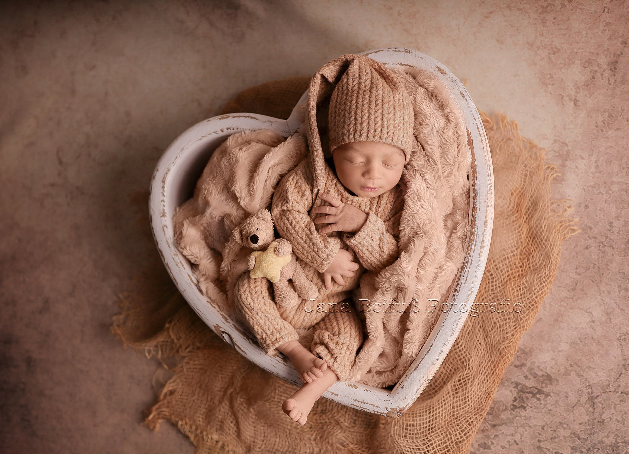 Neugeborenenshooting Weißenhorn, Neugeborenenshooting Ulm, Babyfotograf Ulm, Babyfotograf Senden, Babyfotograf Neu-Ulm Jana Beifuß FotografieNeugeborenenshooting Weißenhorn, Neugeborenenshooting Ulm, Babyfotograf Ulm, Babyfotograf Senden, Babyfotograf Neu-Ulm