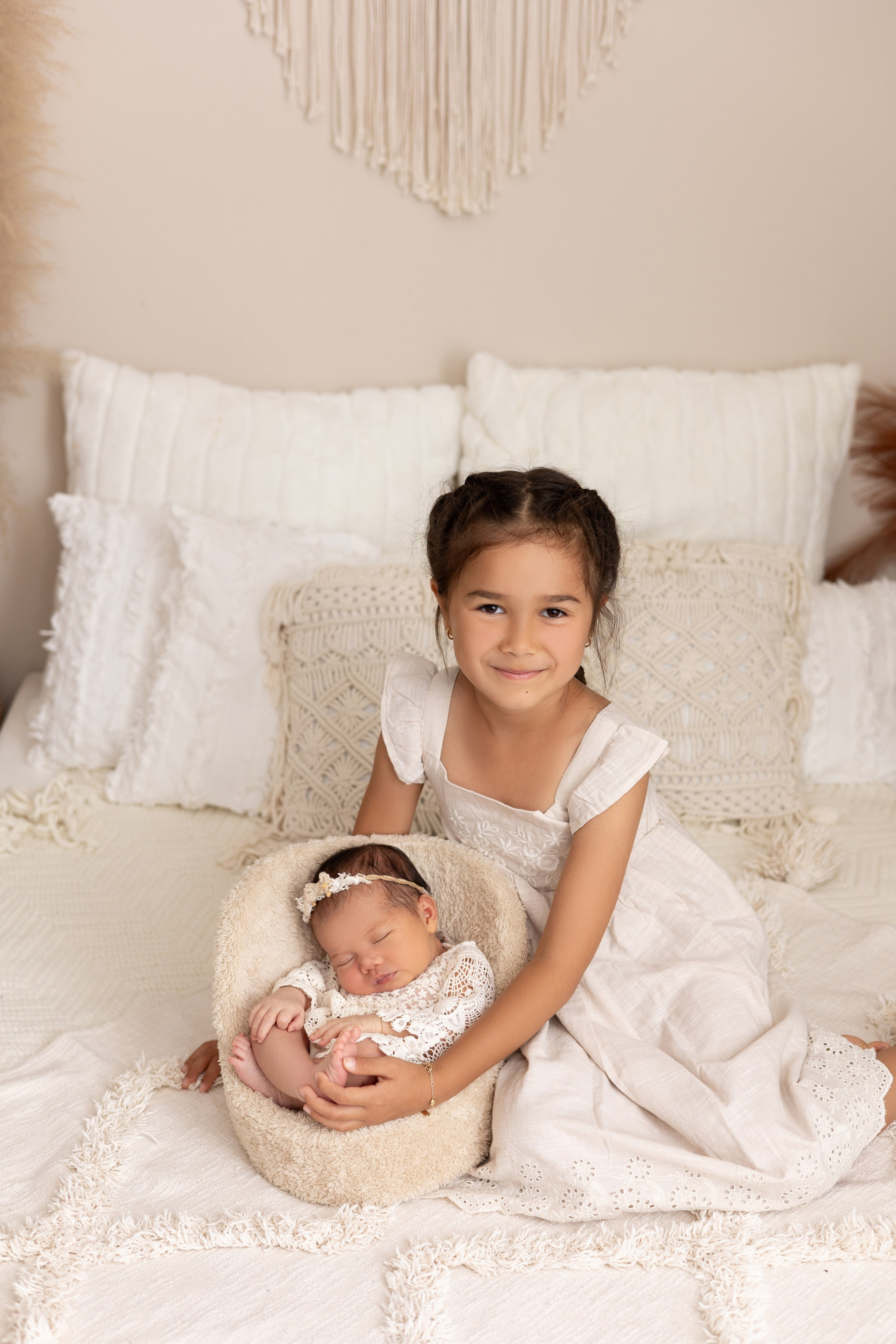 Große Liebe für das kleine Wunder – Geschwisterliebe von Anfang an.