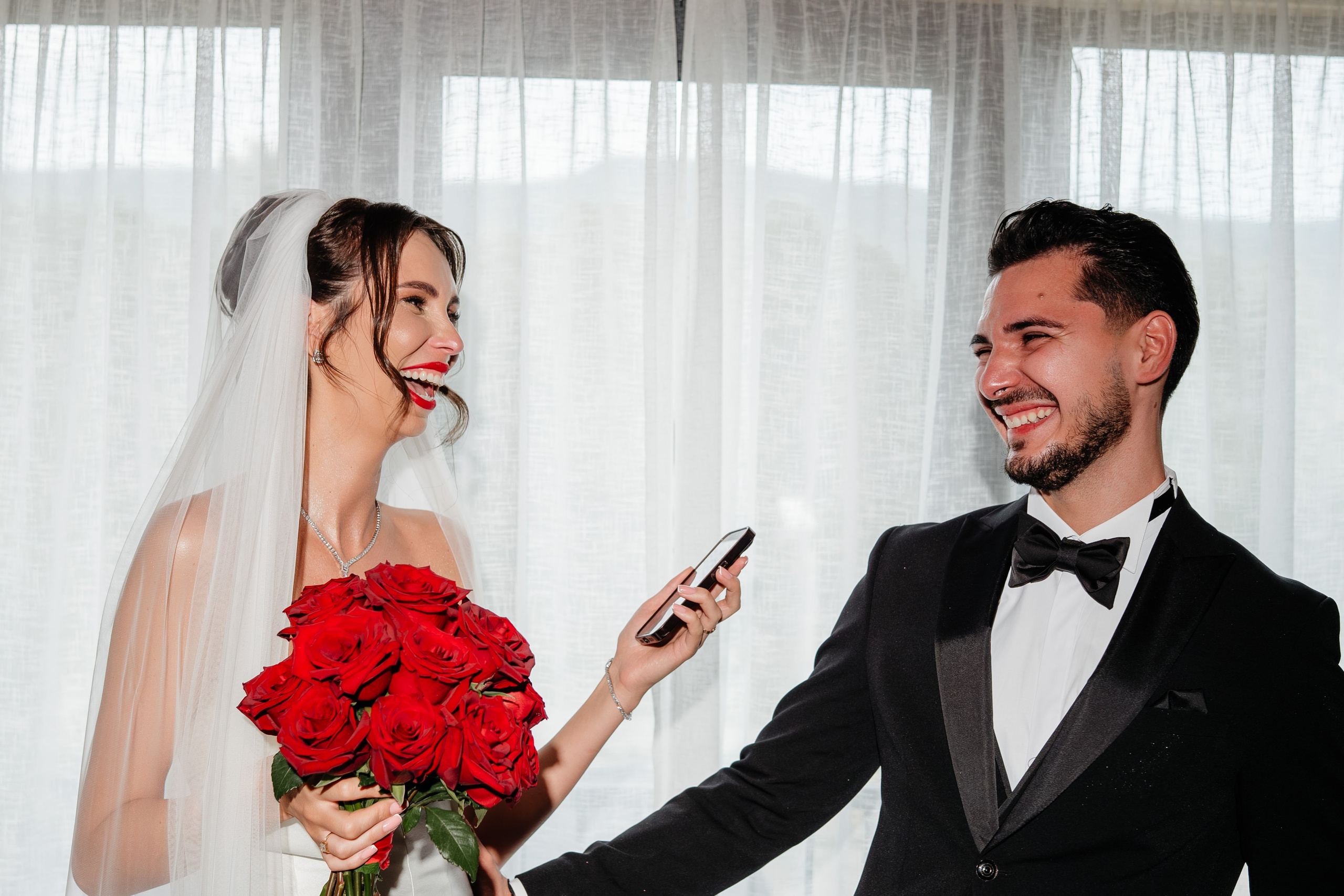 Povestea de nuntă a lui Anca și Dragoș în Bacău | Fotografie de Eveniment. Raw Studio. Fotograful tau de nunta!